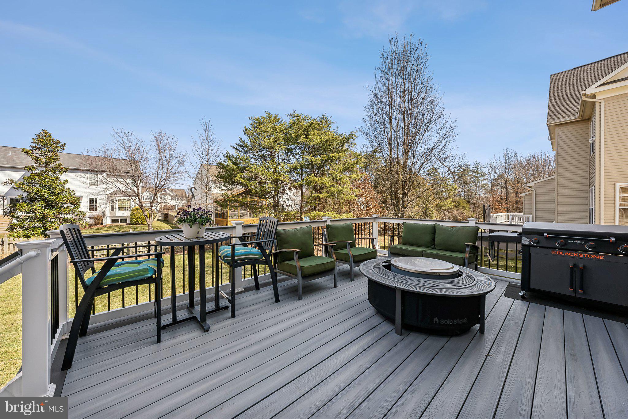 VICTORY LAKES - Residential