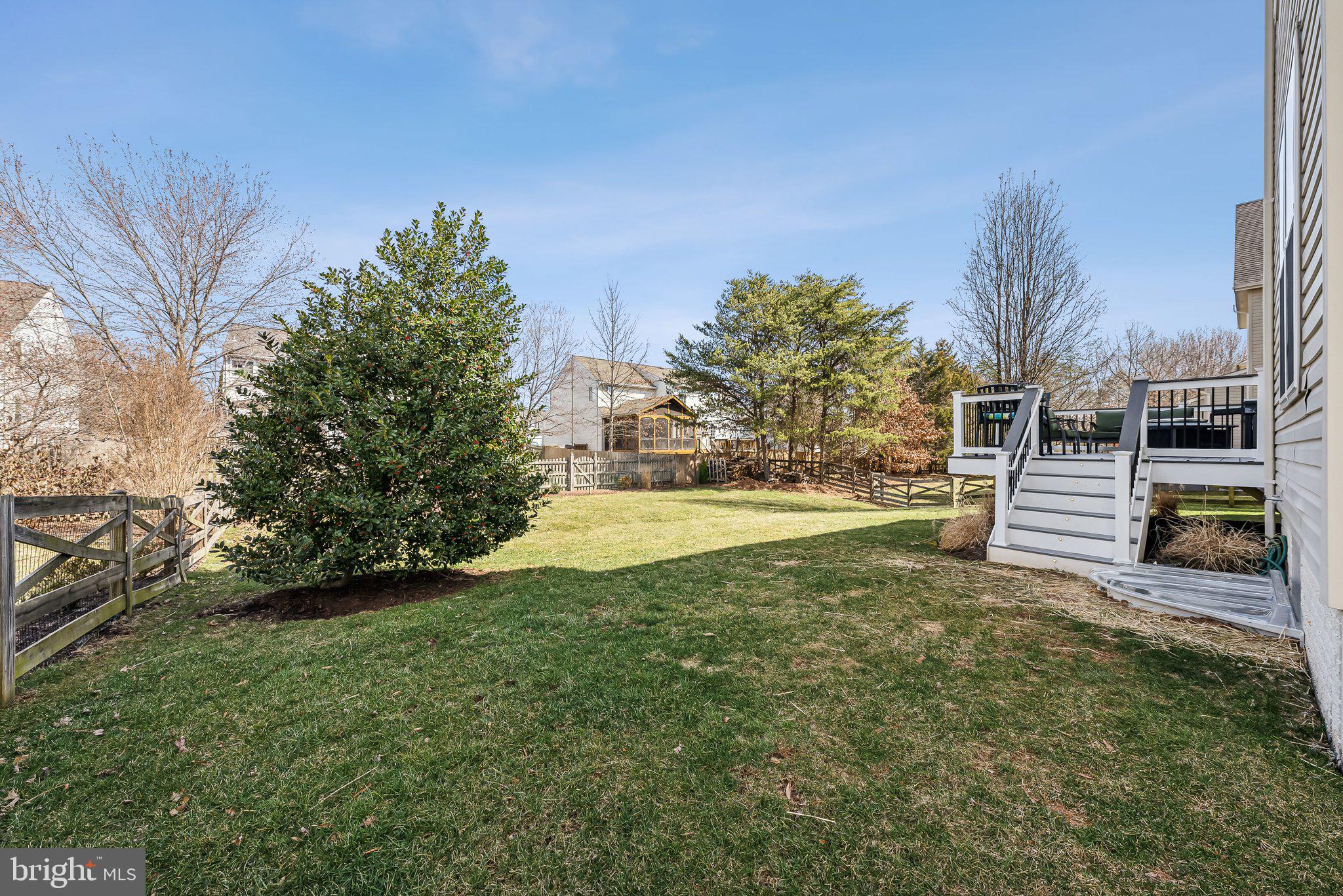 VICTORY LAKES - Residential