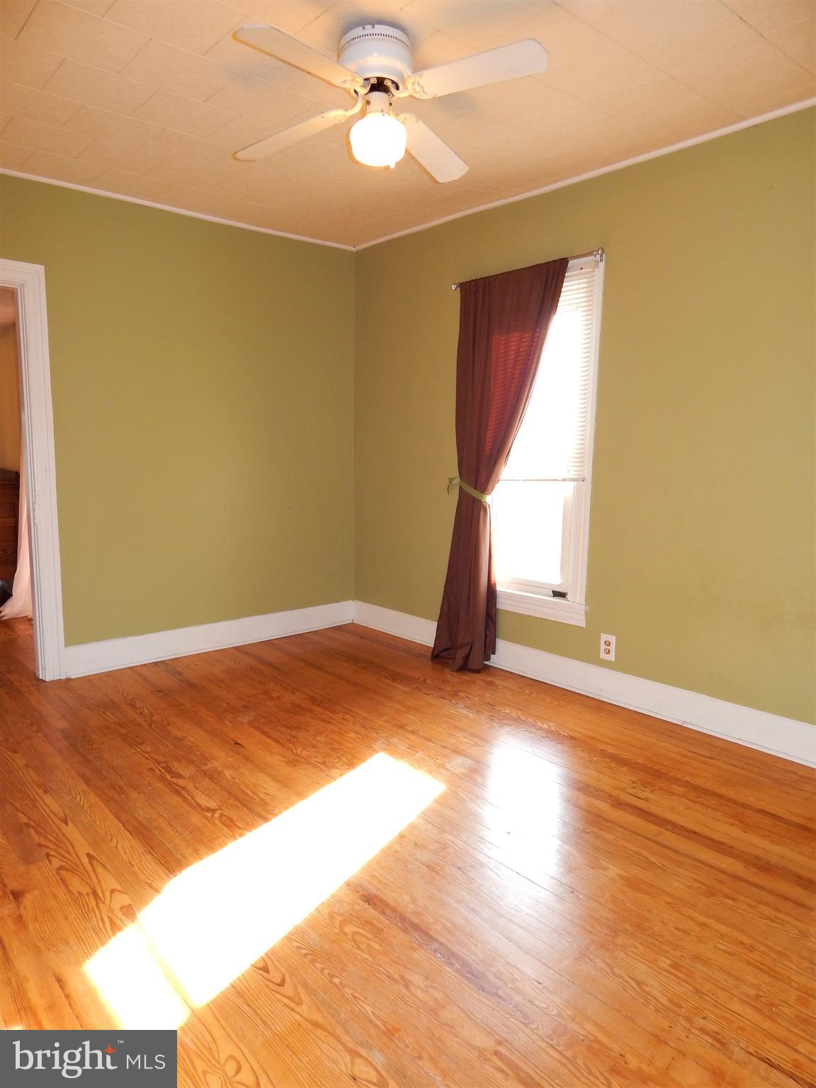 RED LION - Residential