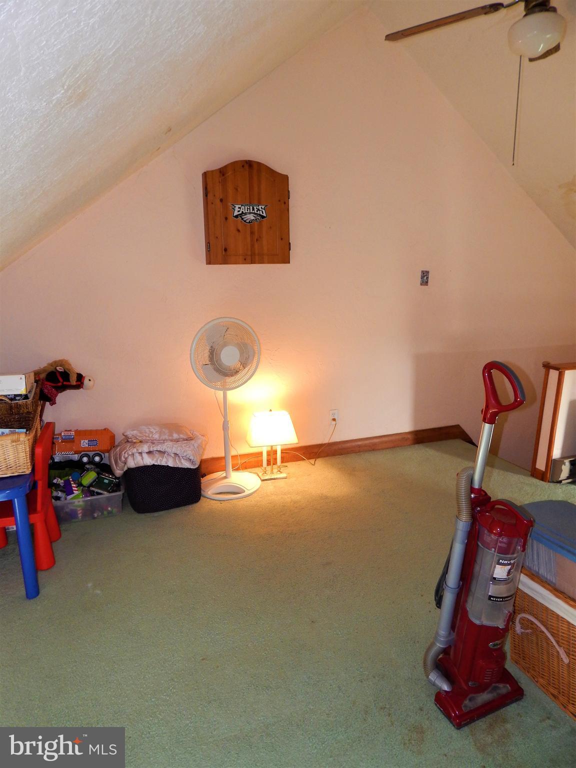 RED LION - Residential