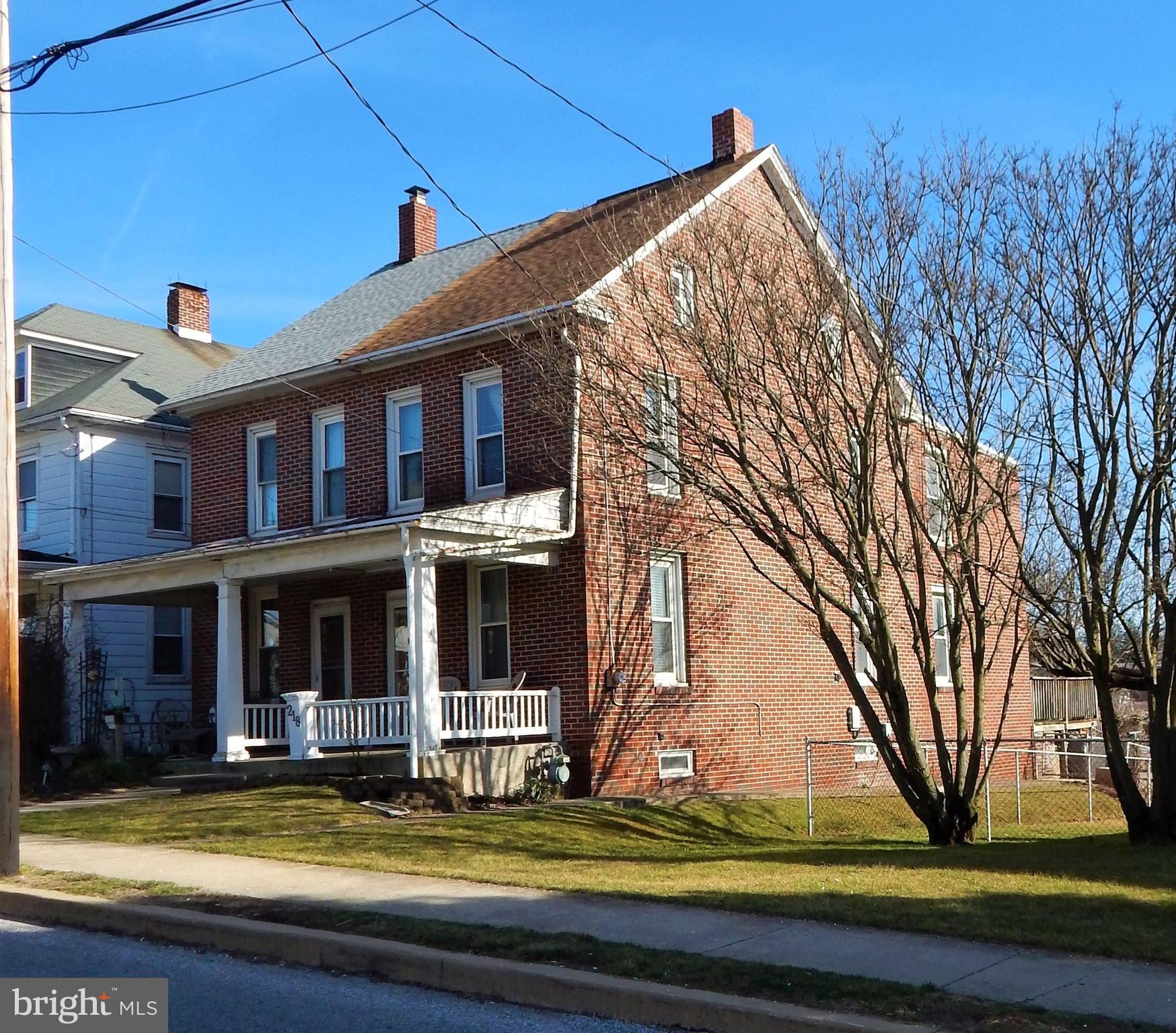 RED LION - Residential