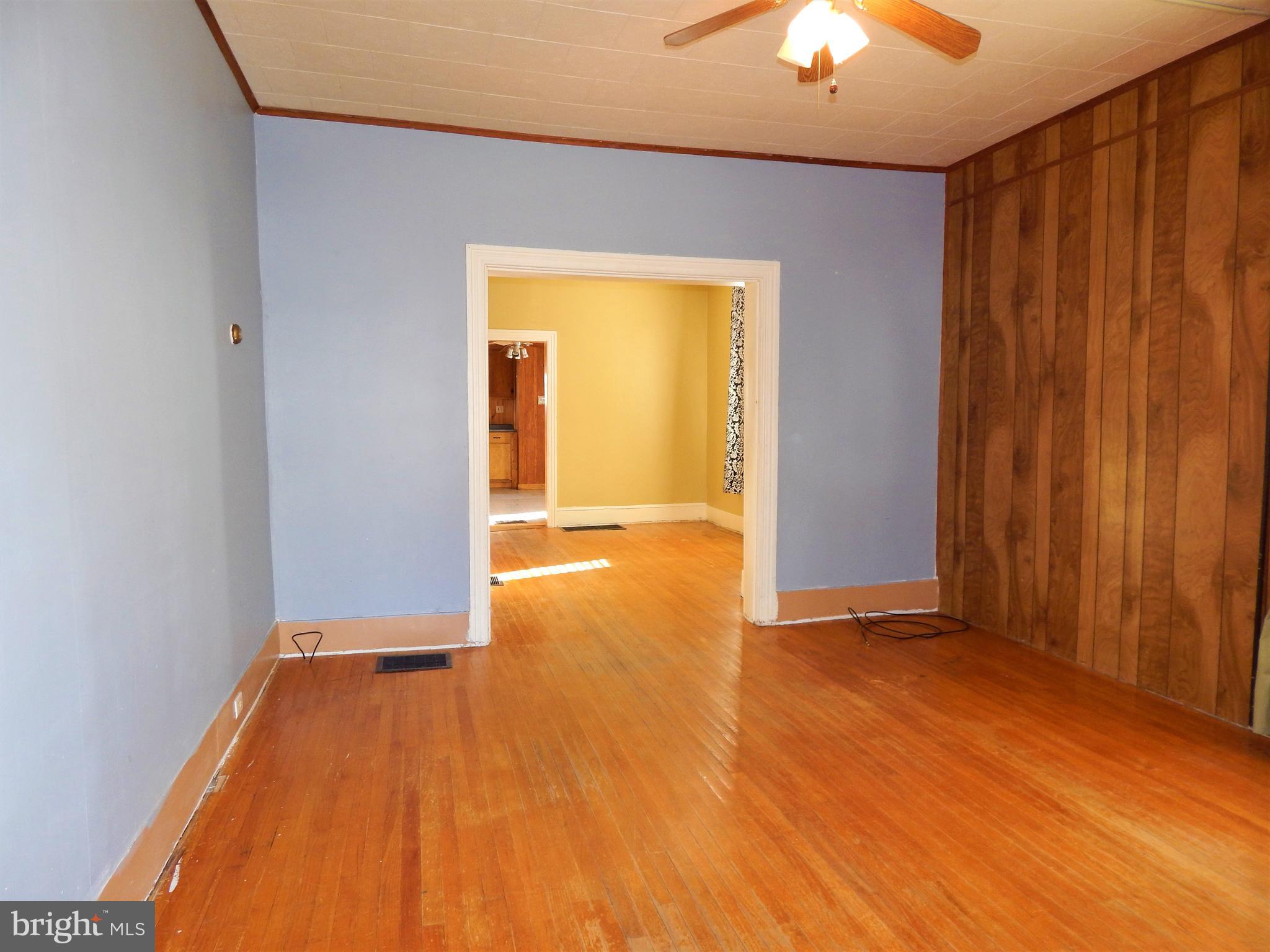 RED LION - Residential