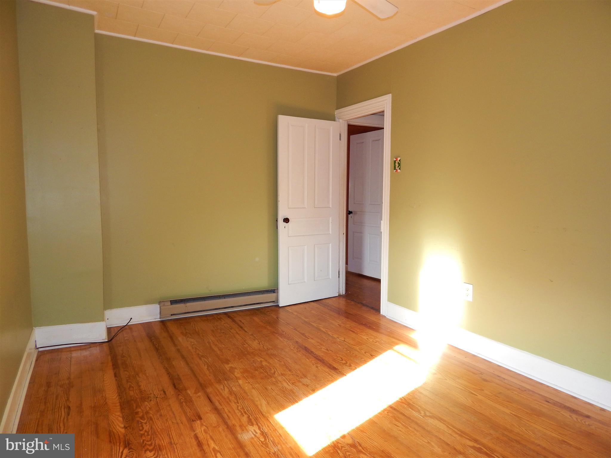 RED LION - Residential