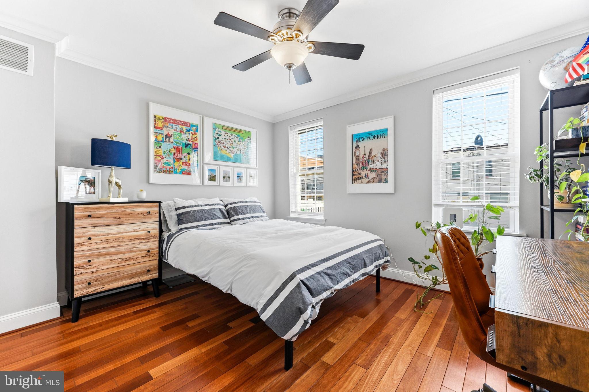 HIGHLANDTOWN - Residential