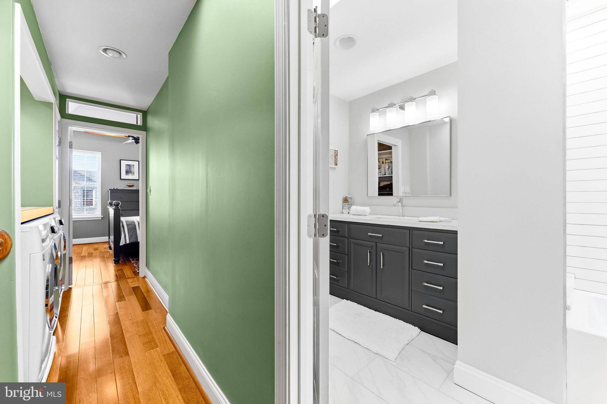 HIGHLANDTOWN - Residential