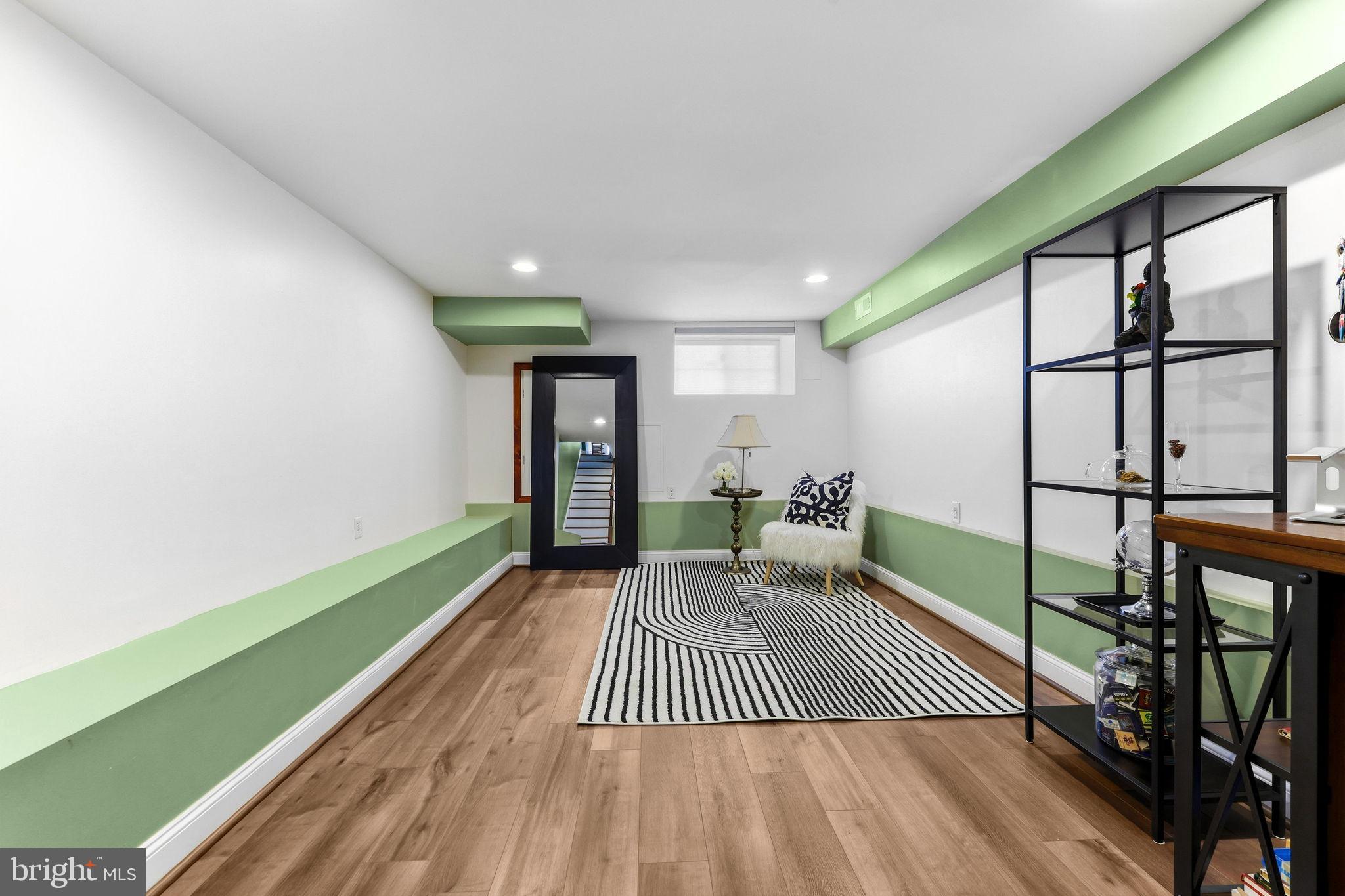 HIGHLANDTOWN - Residential