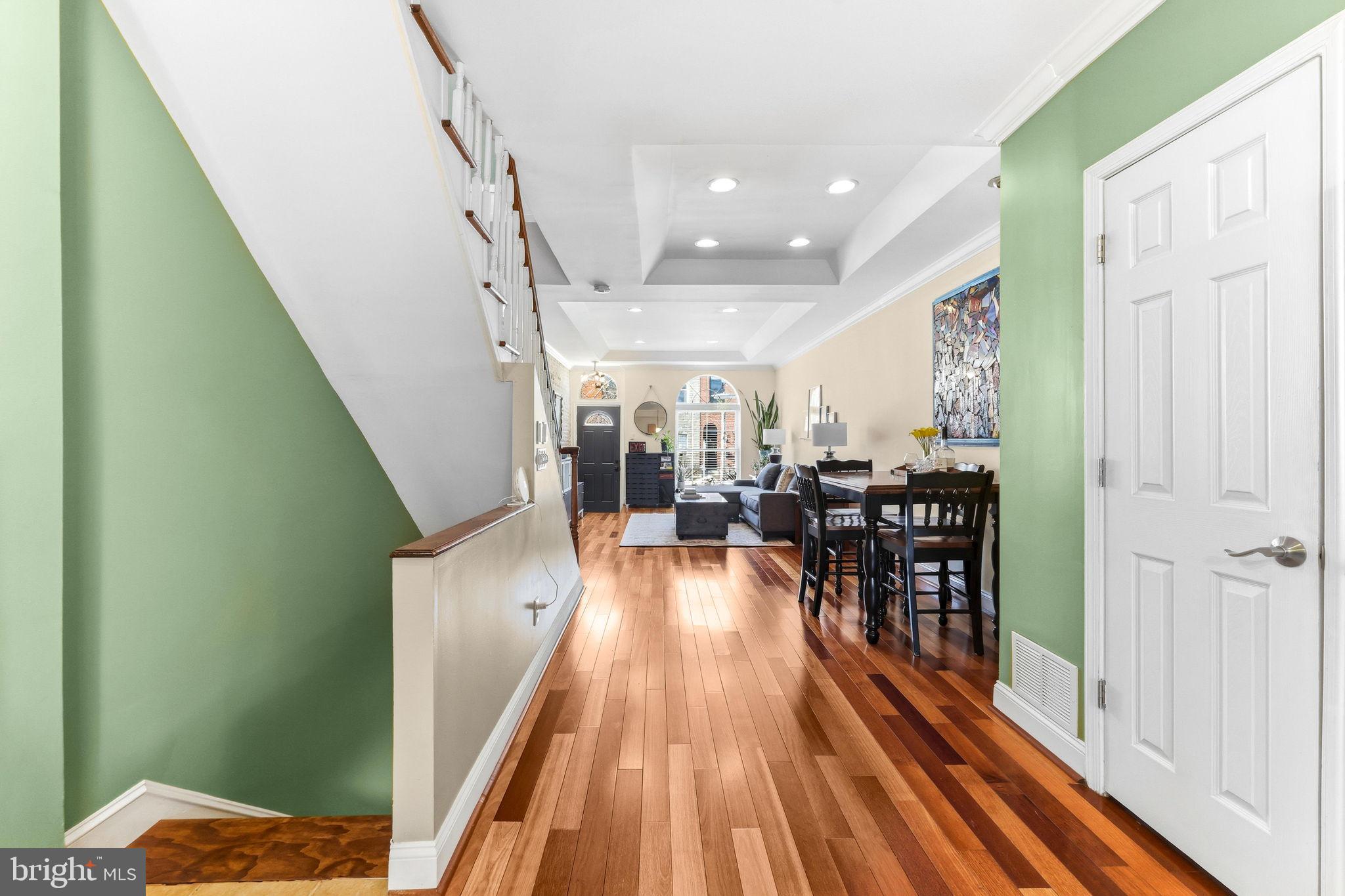 HIGHLANDTOWN - Residential