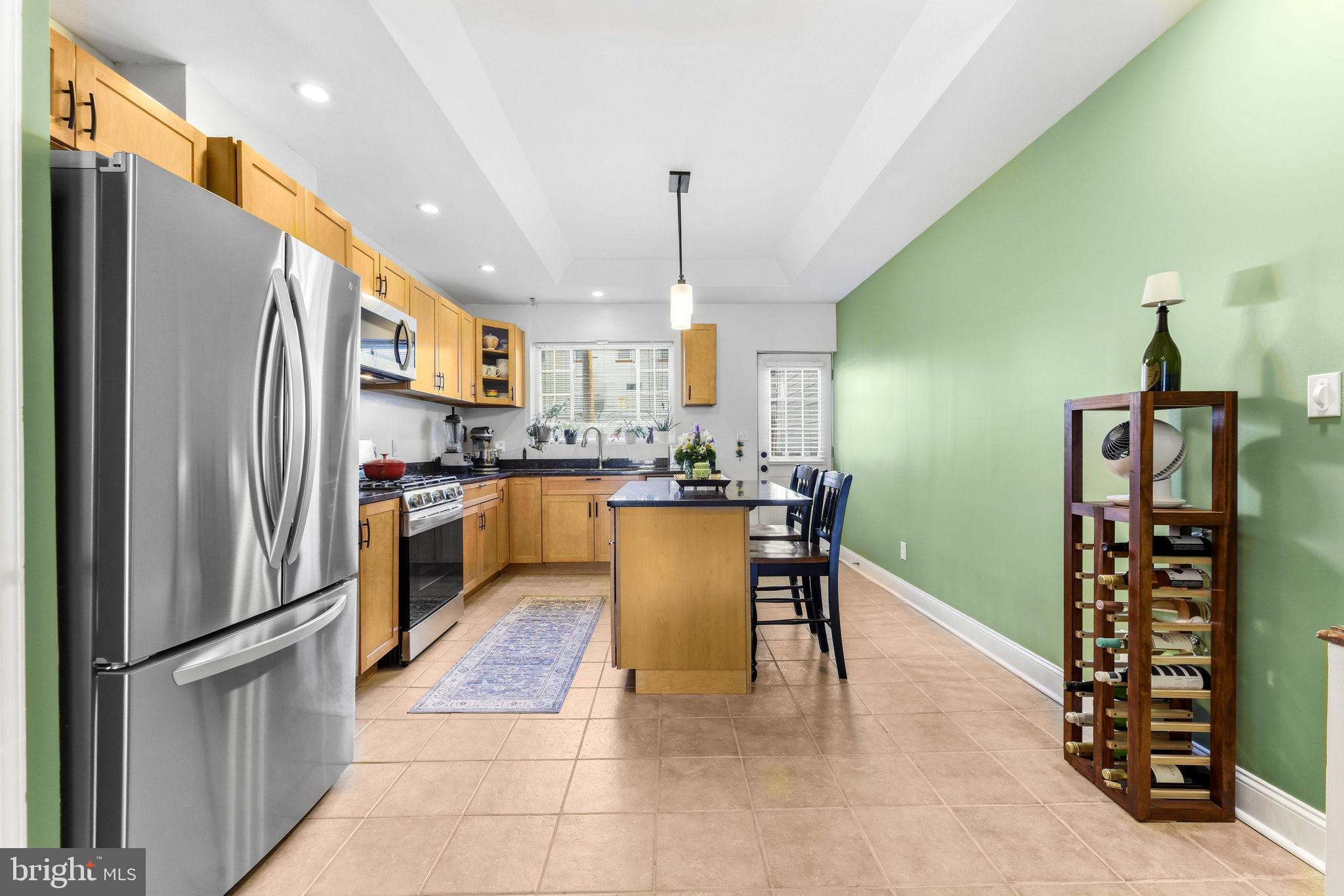 HIGHLANDTOWN - Residential