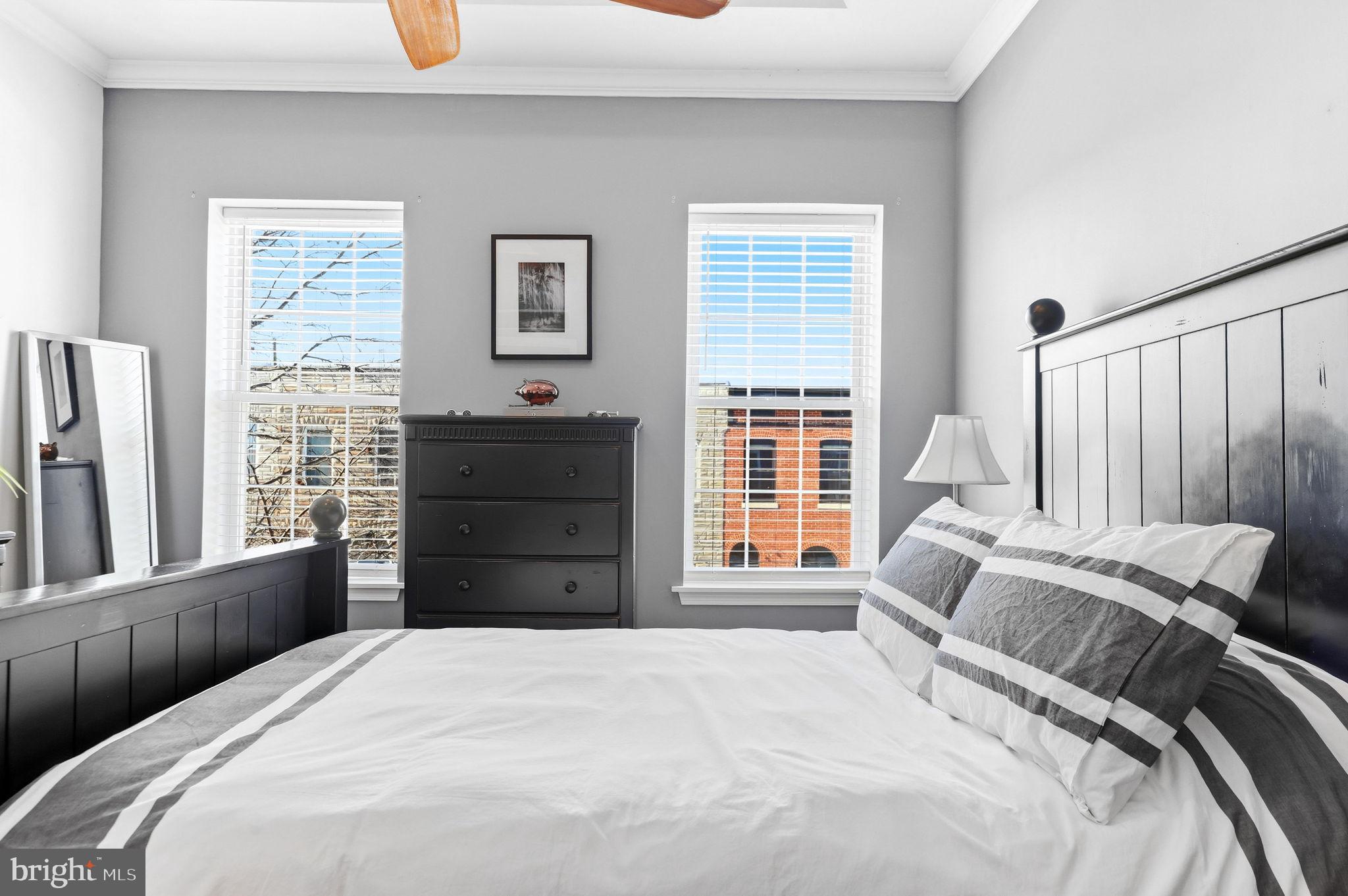 HIGHLANDTOWN - Residential