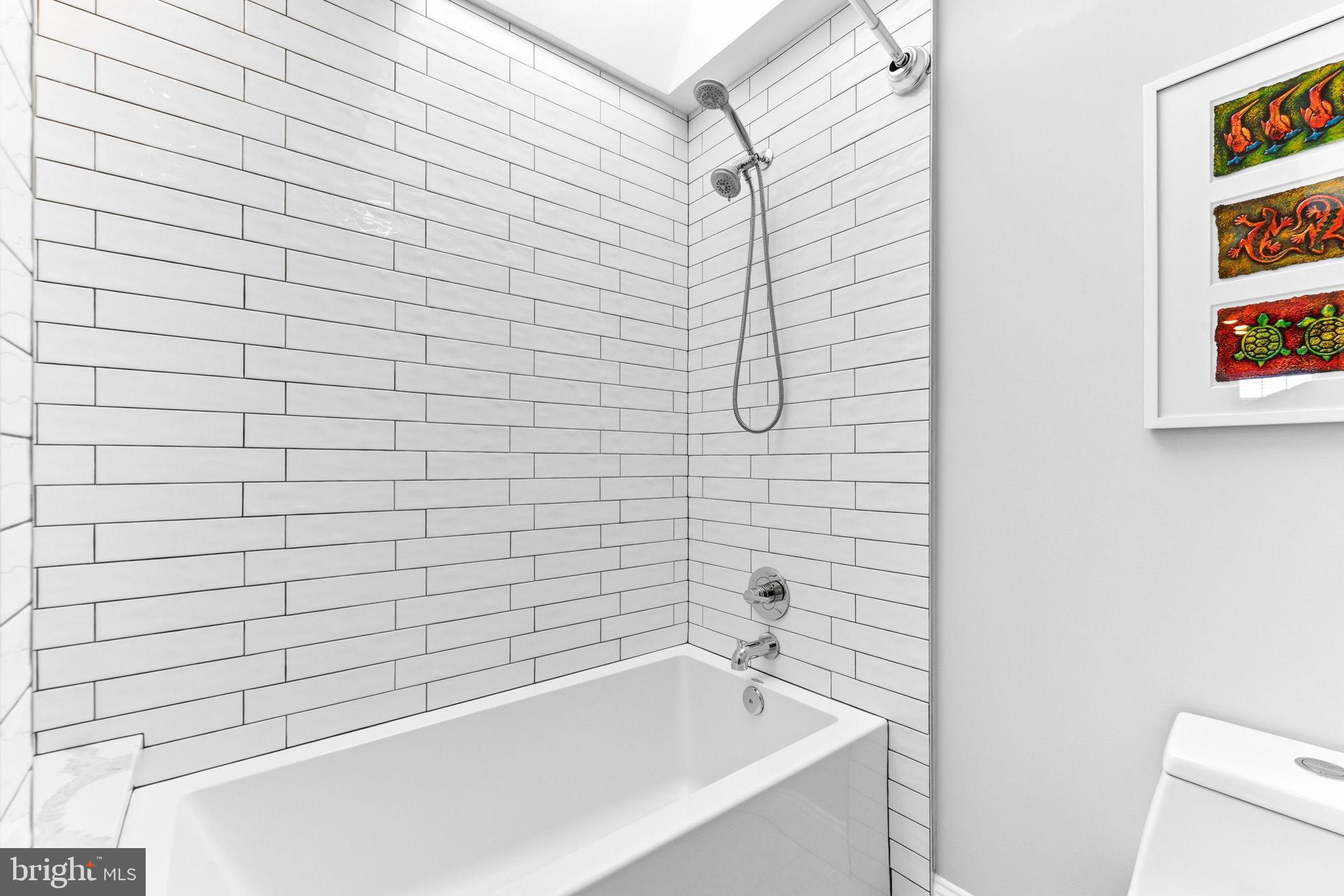 HIGHLANDTOWN - Residential