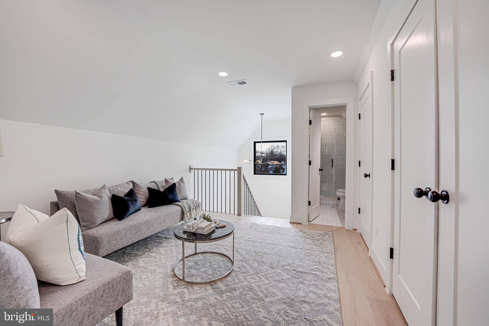 BLUEMONT - Residential