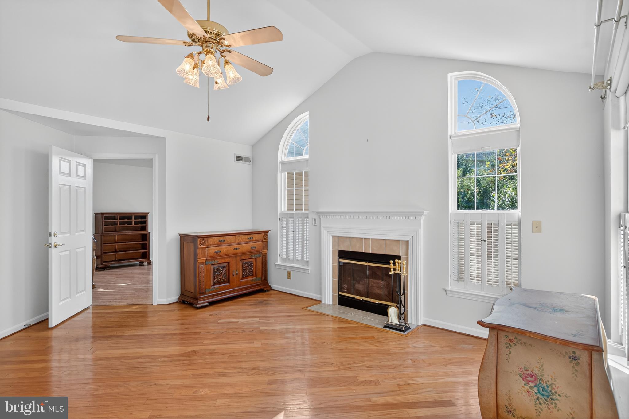 62 WOOLSEY COURT