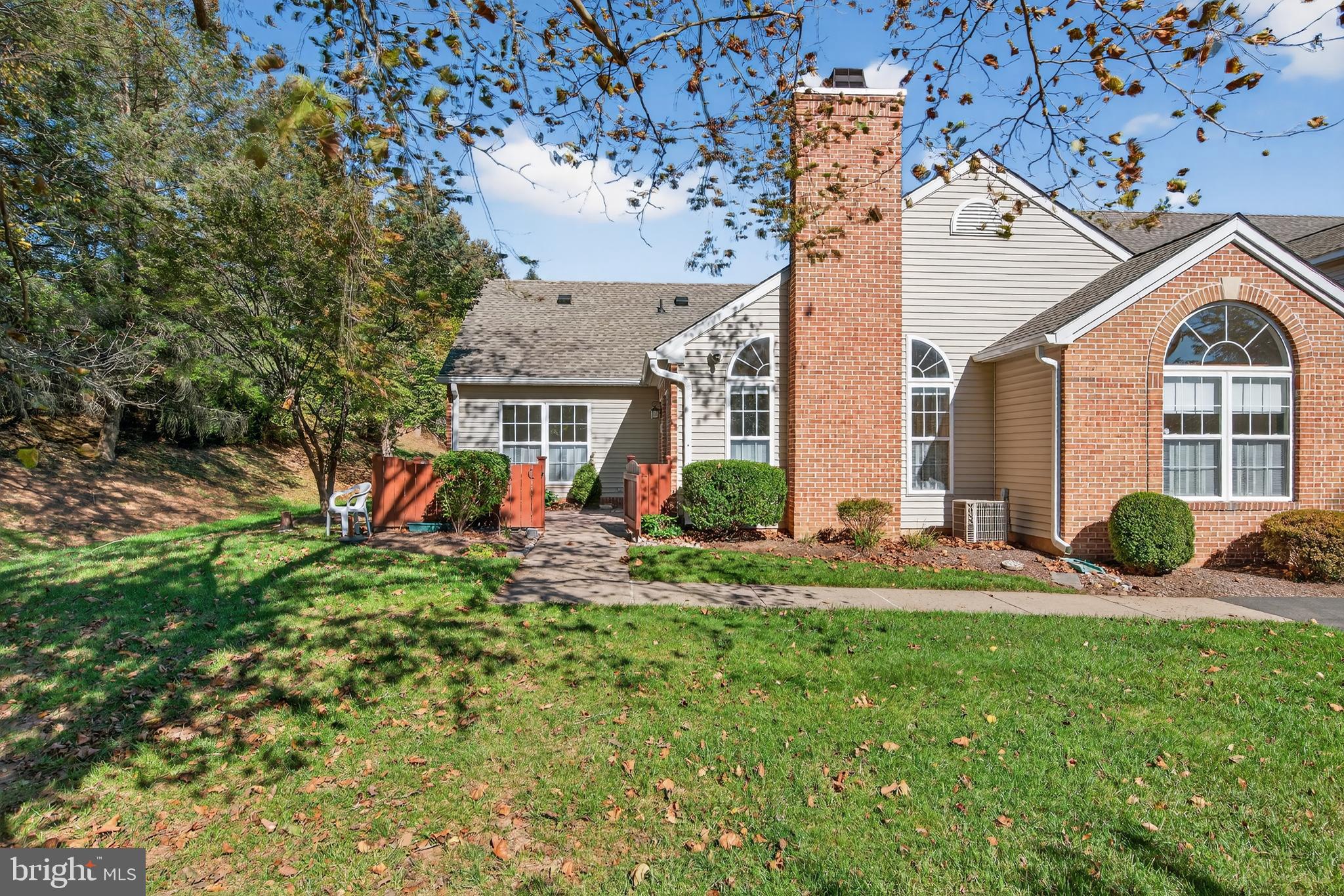 62 WOOLSEY COURT
