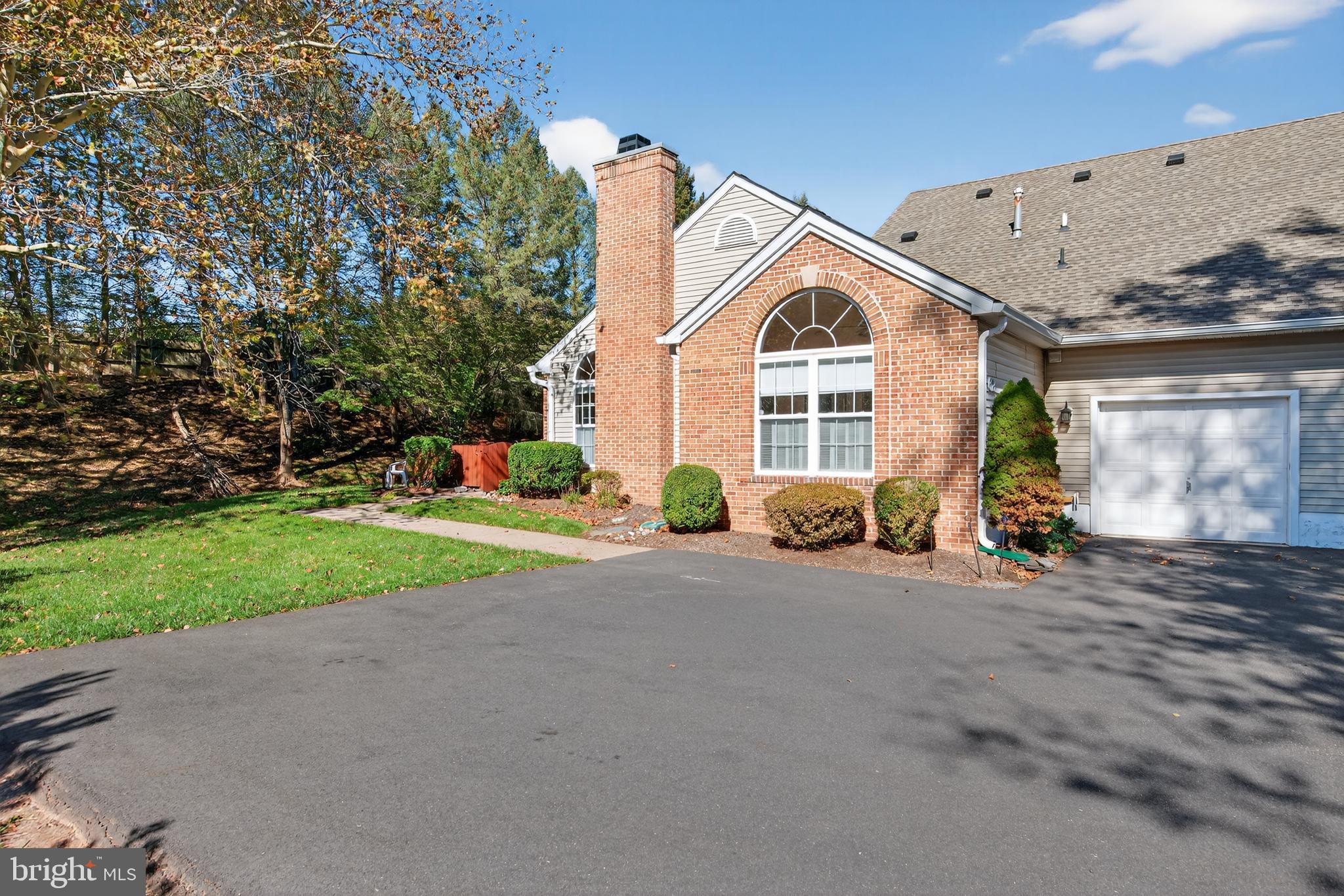 62 WOOLSEY COURT