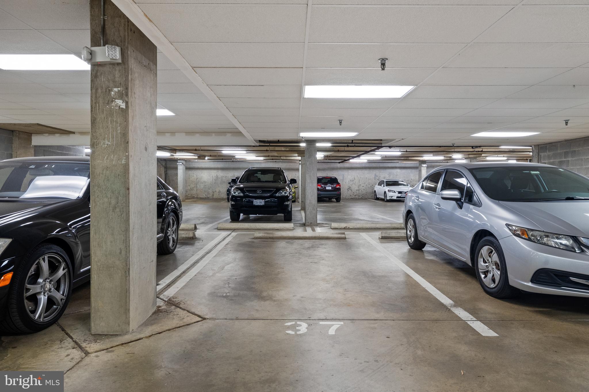 CAMERON STATION - Residential Lease