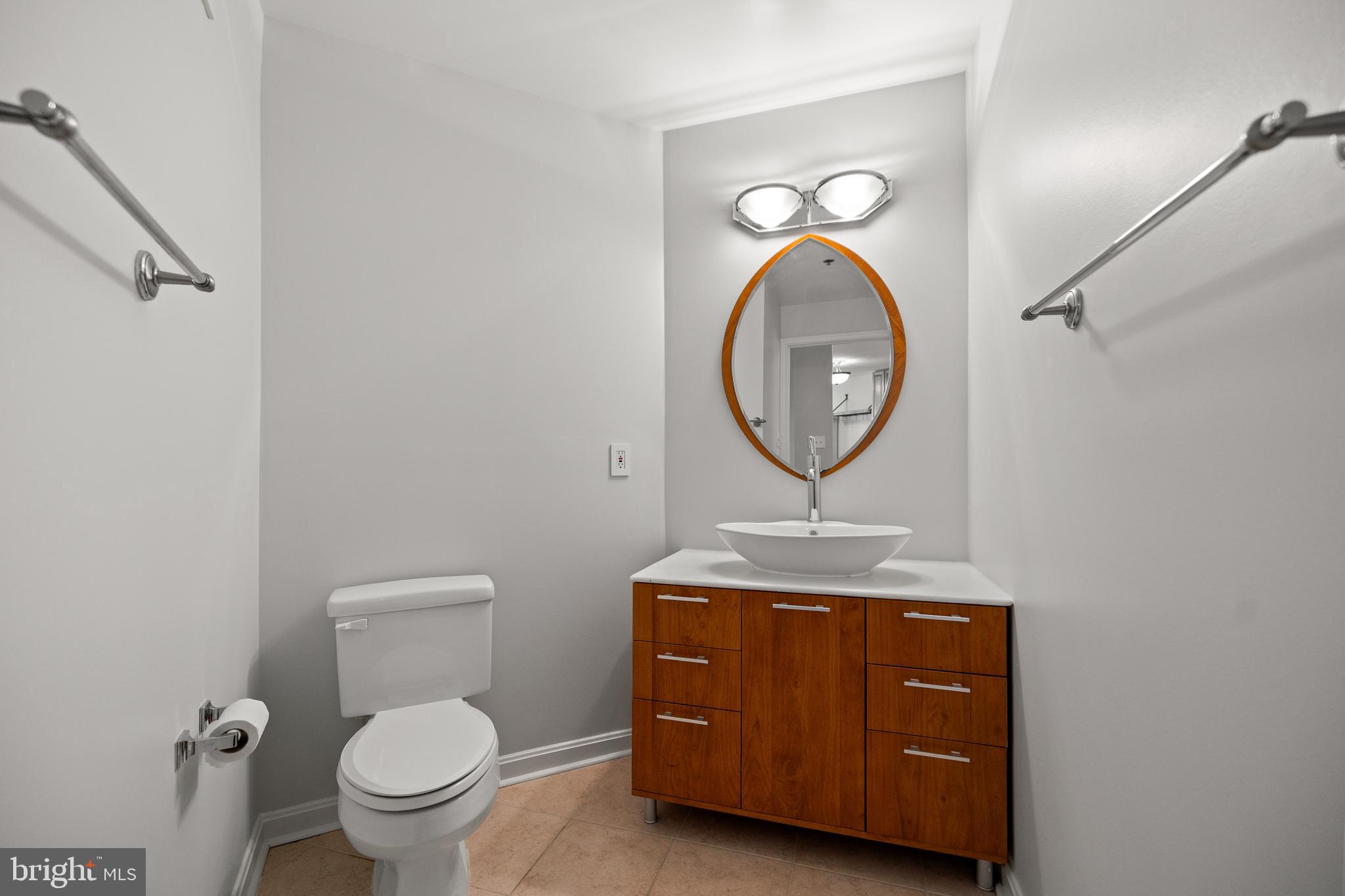 CAMERON STATION - Residential Lease