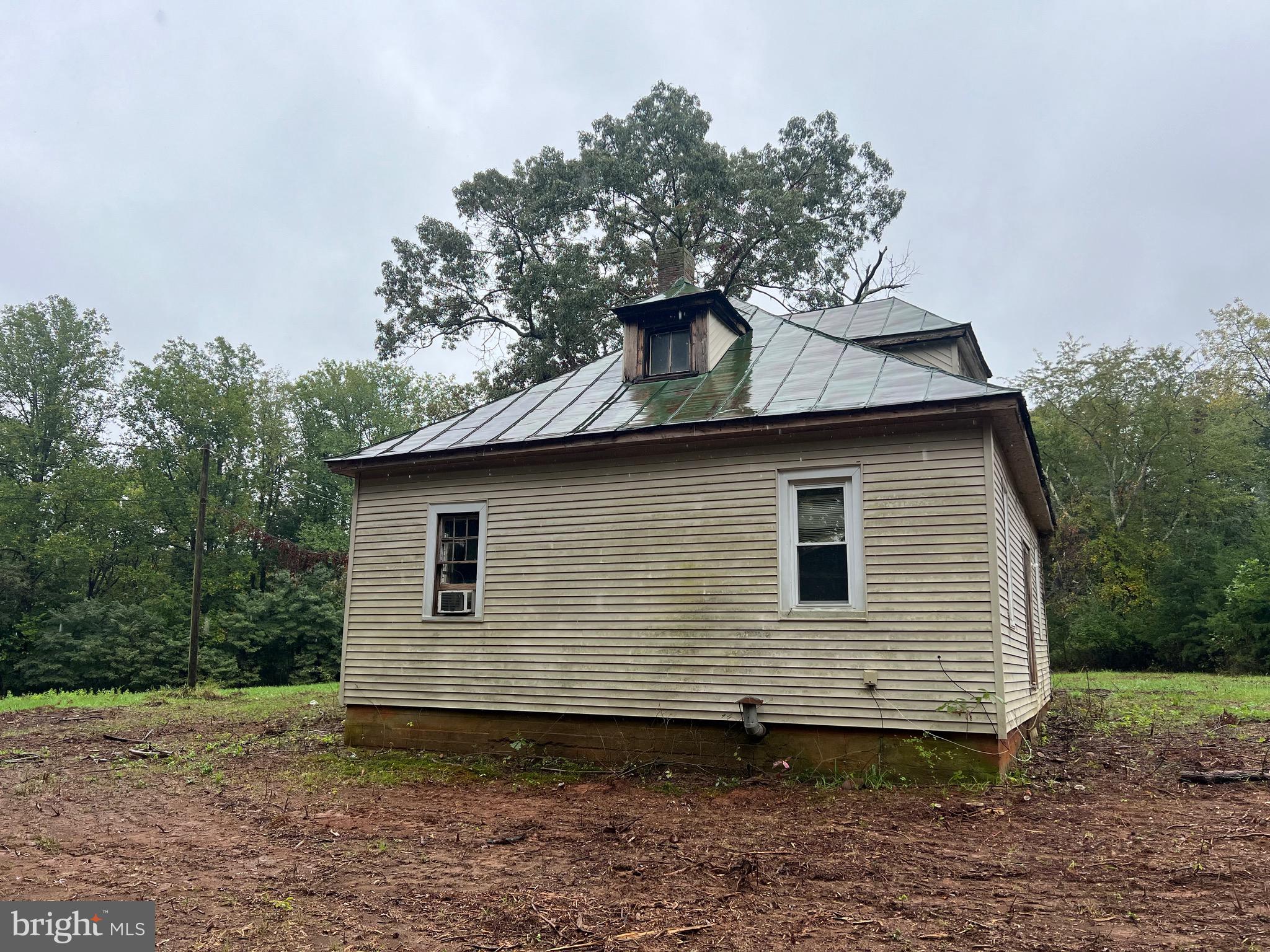 17464 EXECUTIVE LANE