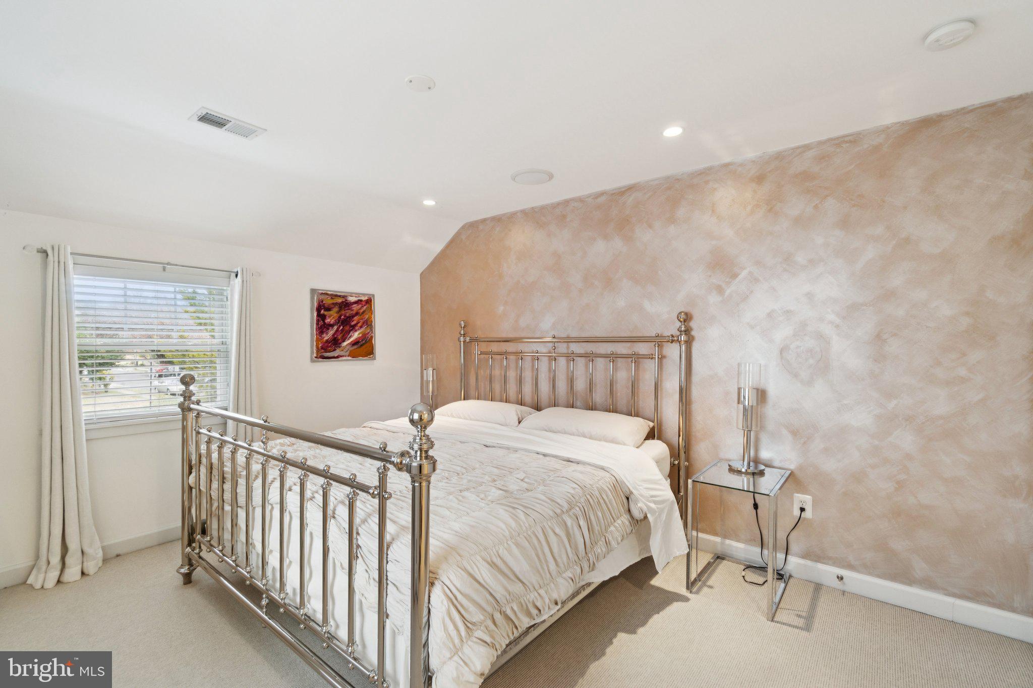 BON AIR - Residential