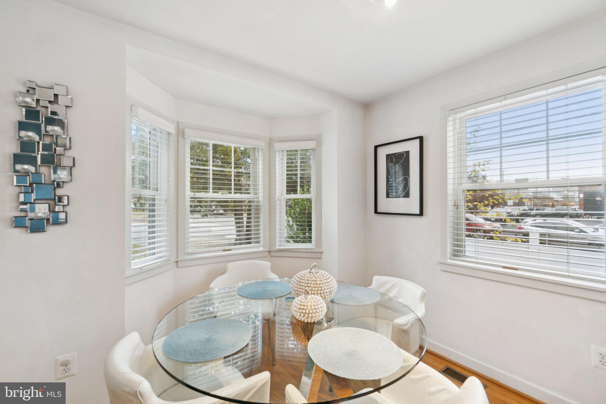 BON AIR - Residential