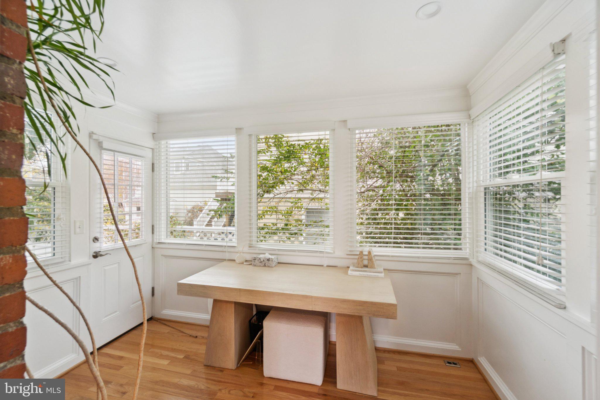 BON AIR - Residential