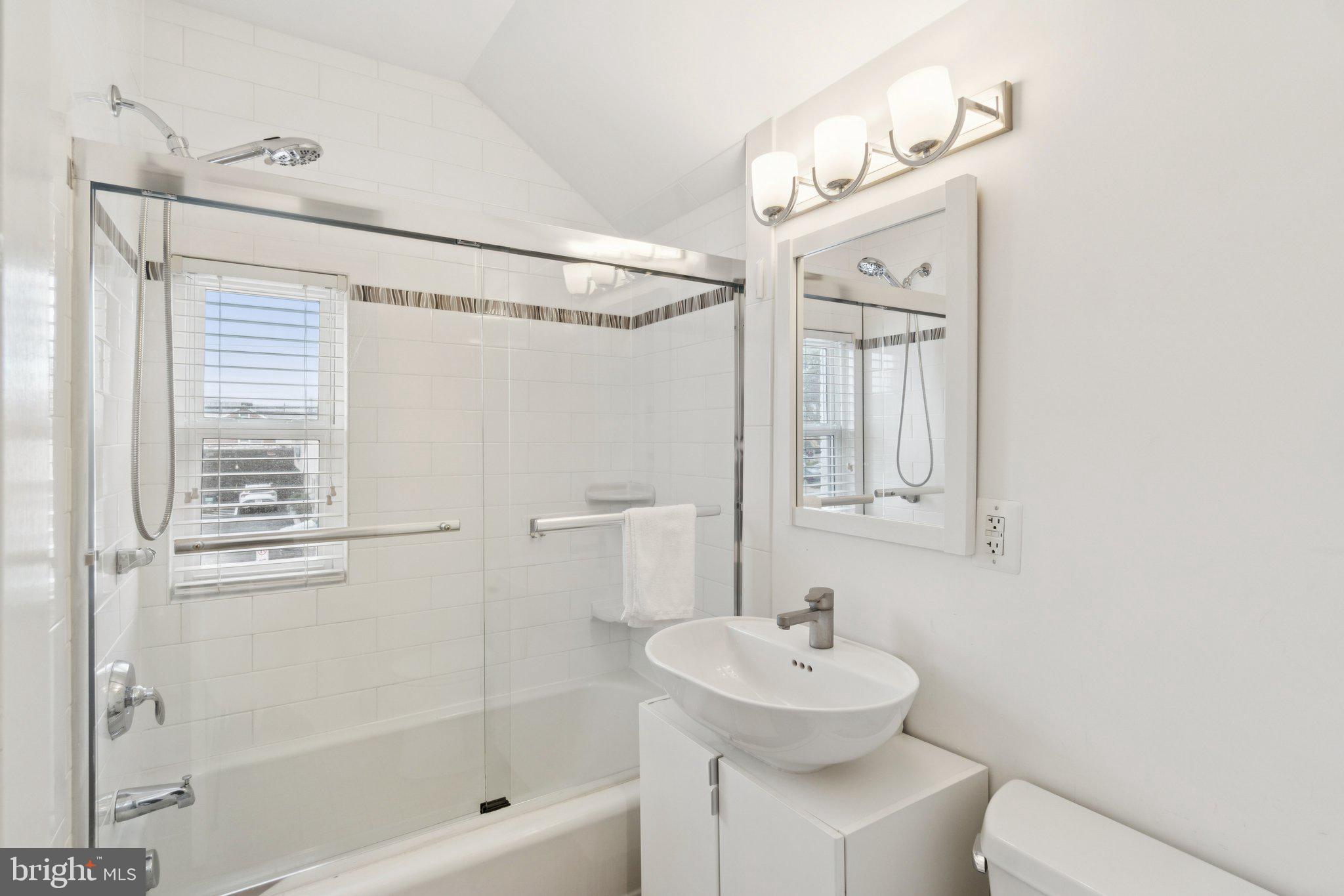 BON AIR - Residential