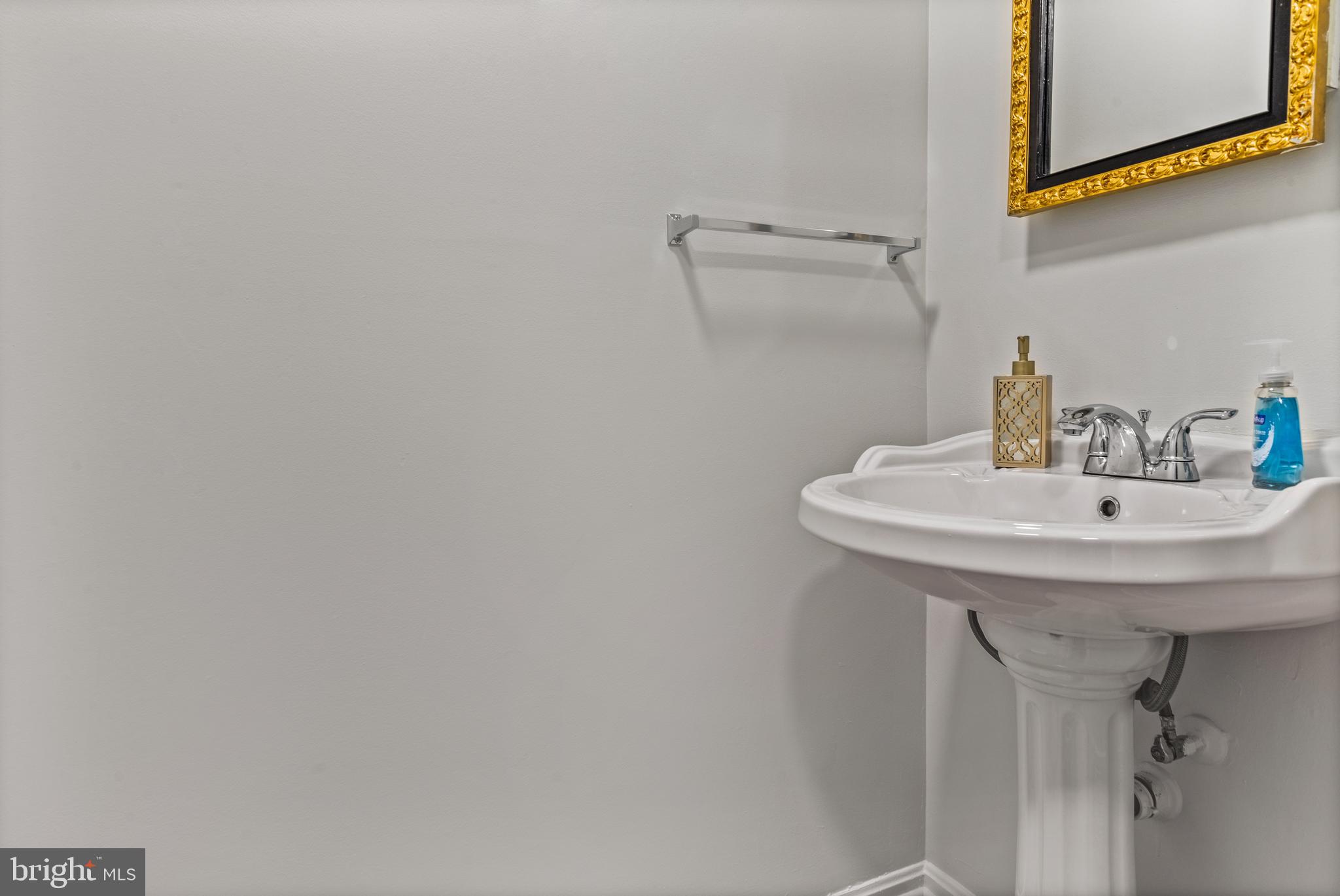 MERION STATION - Residential