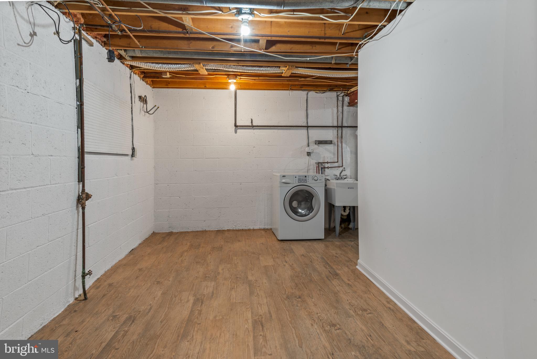 MERION STATION - Residential