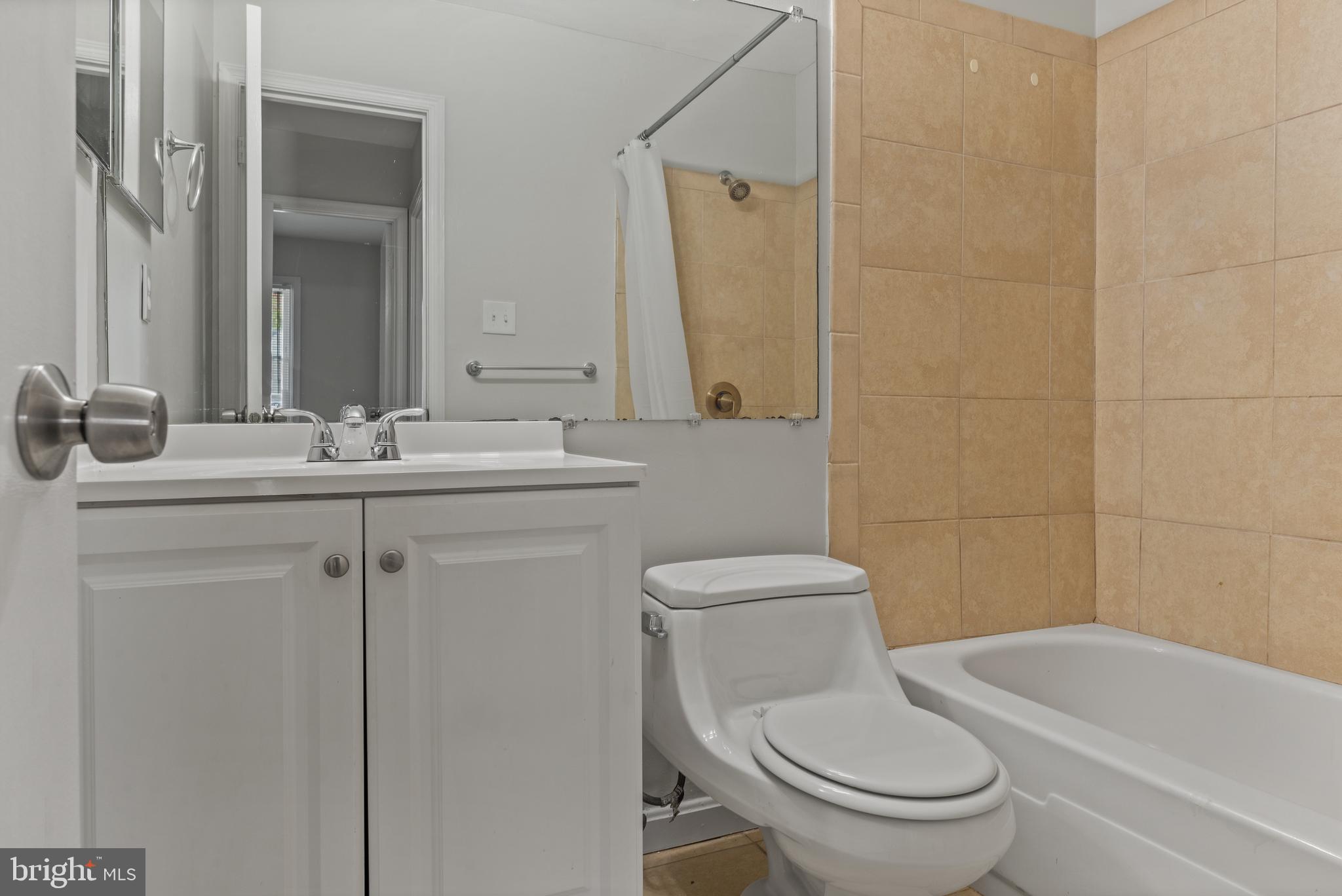 MERION STATION - Residential