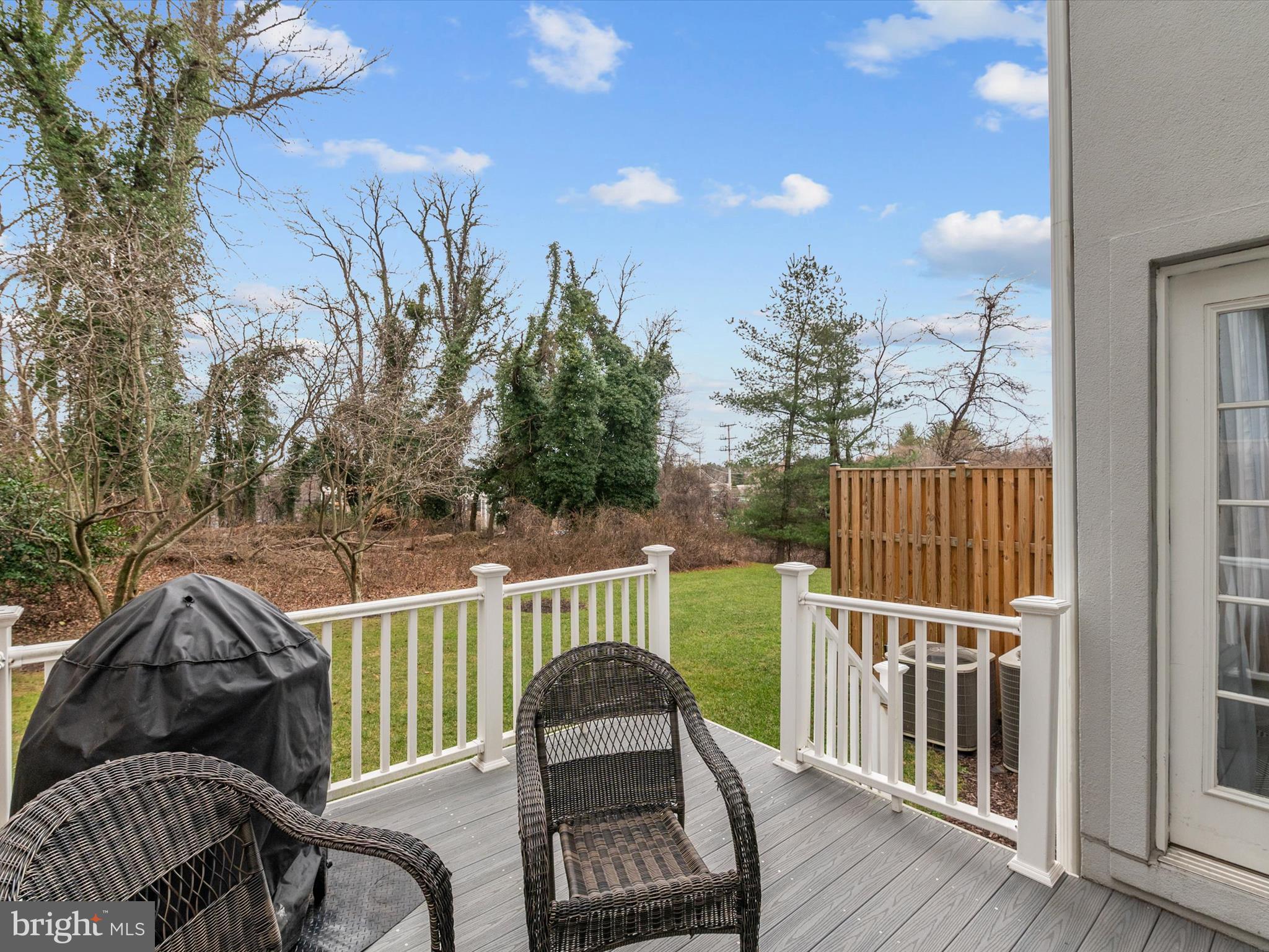 GREY ROCK VILLAS - Residential