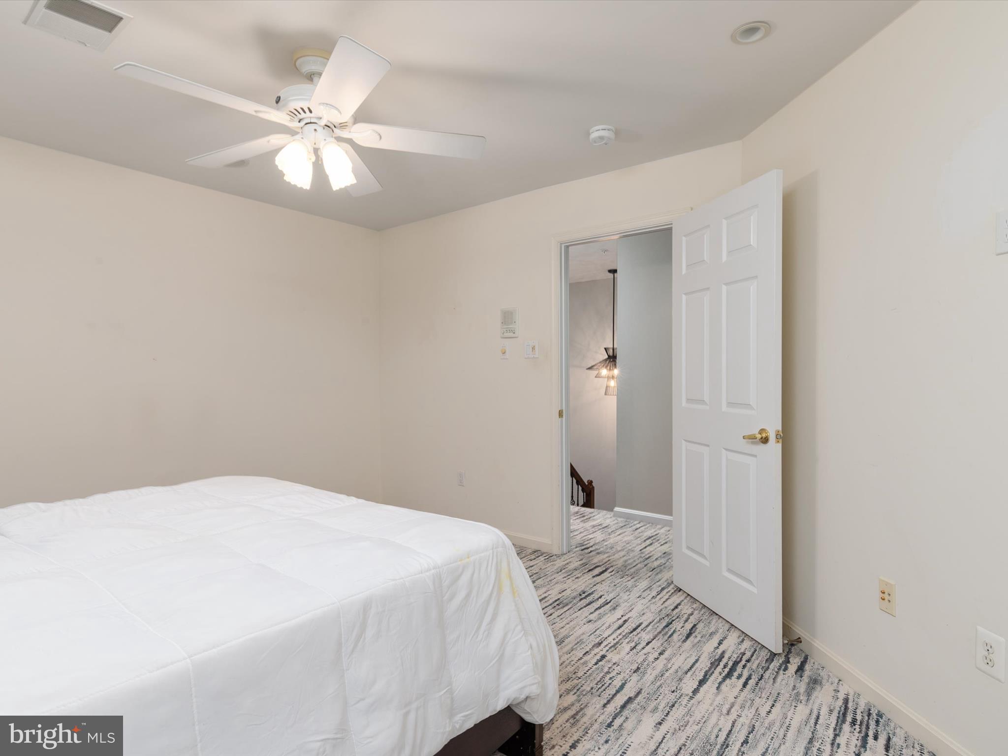 GREY ROCK VILLAS - Residential