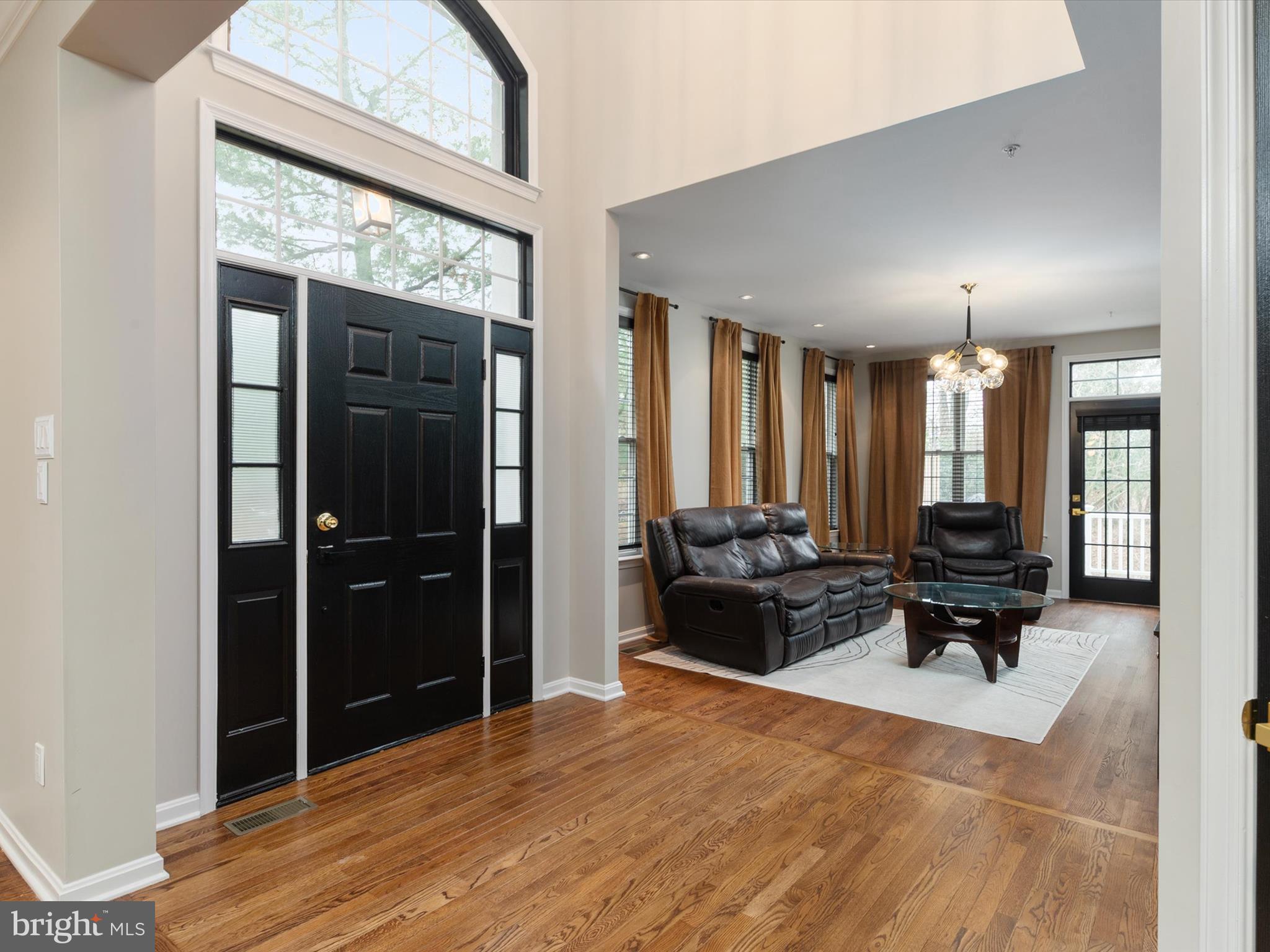 GREY ROCK VILLAS - Residential