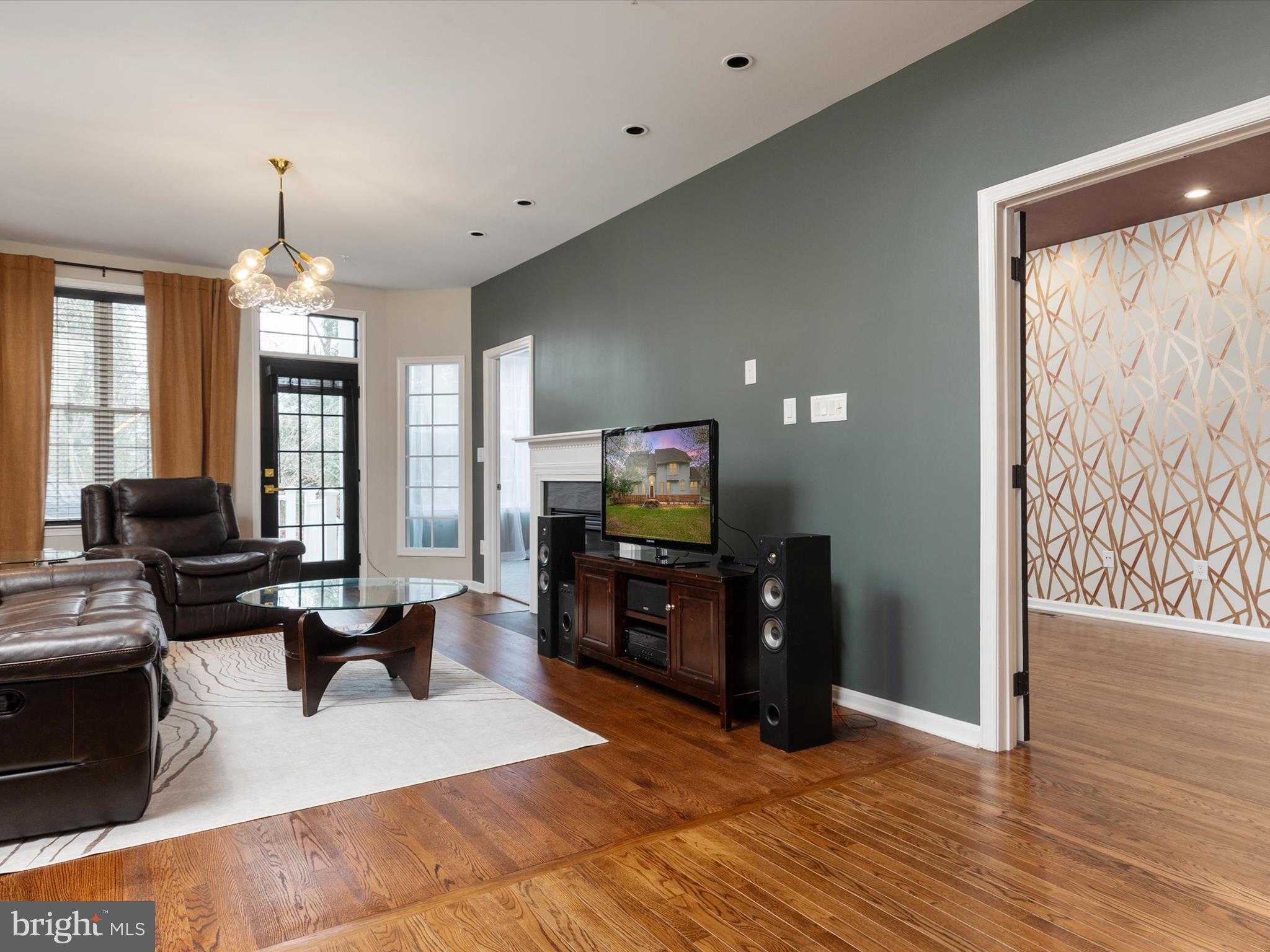 GREY ROCK VILLAS - Residential