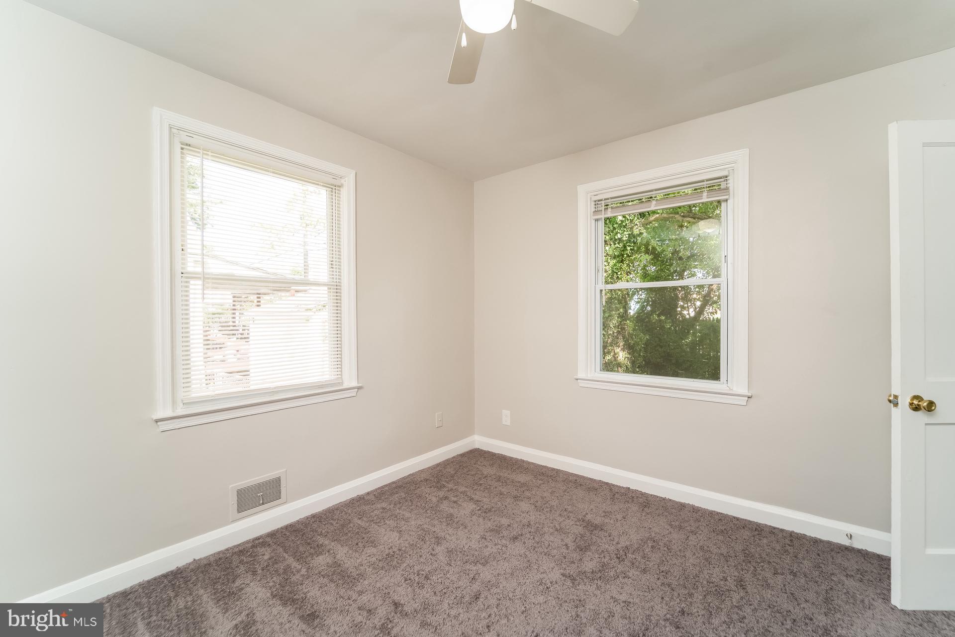 GARDENVILLE - Residential