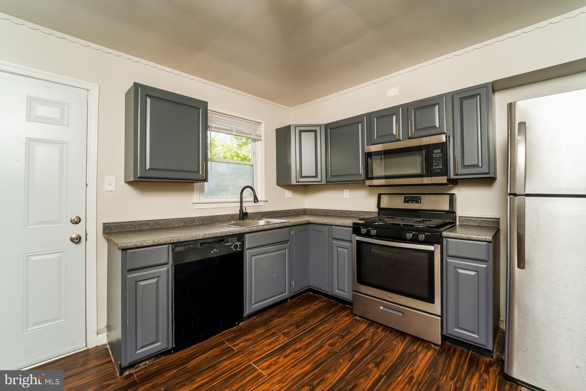 GARDENVILLE - Residential