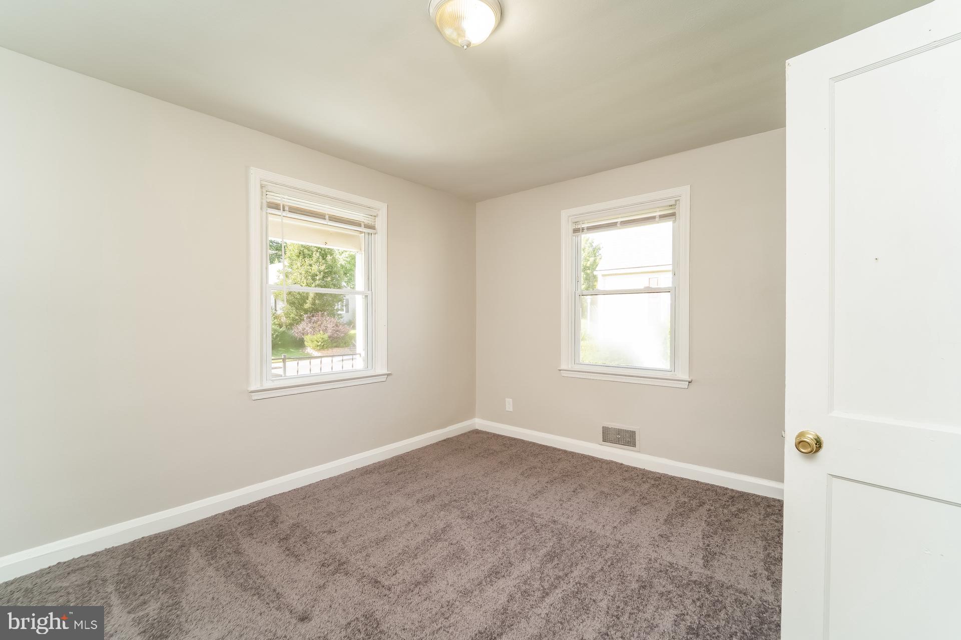 GARDENVILLE - Residential