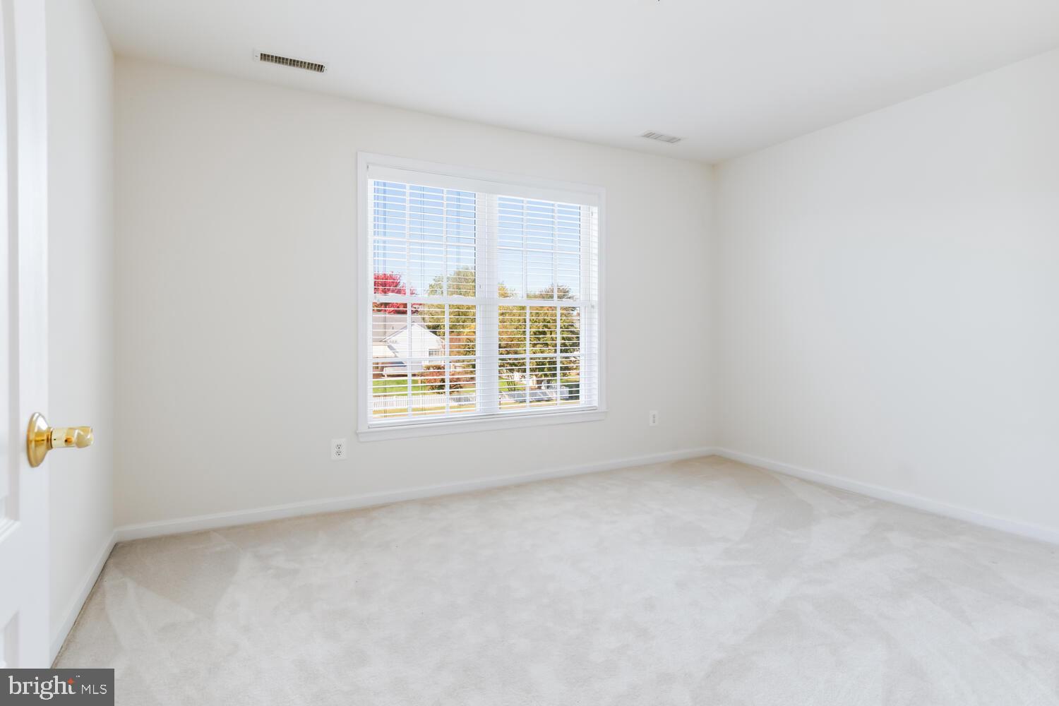 EASTON CLUB EAST - Residential