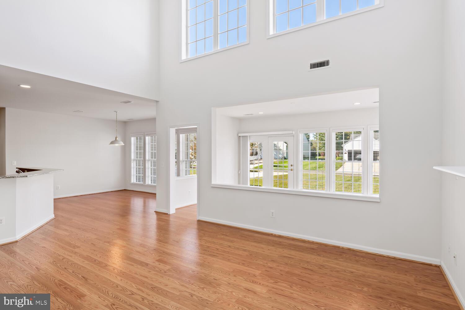 EASTON CLUB EAST - Residential