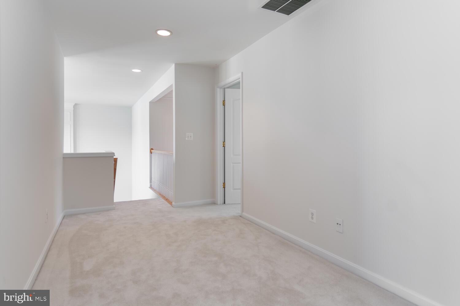 EASTON CLUB EAST - Residential