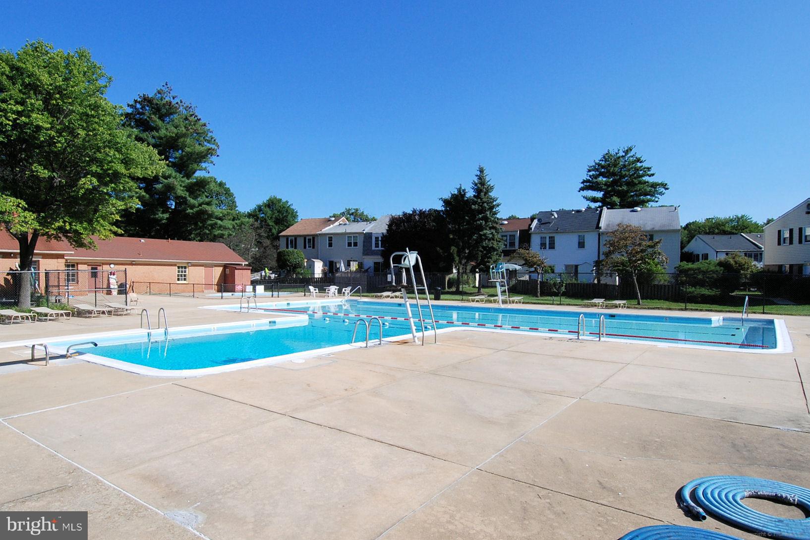 SHADY GROVE VILLAGE - Residential