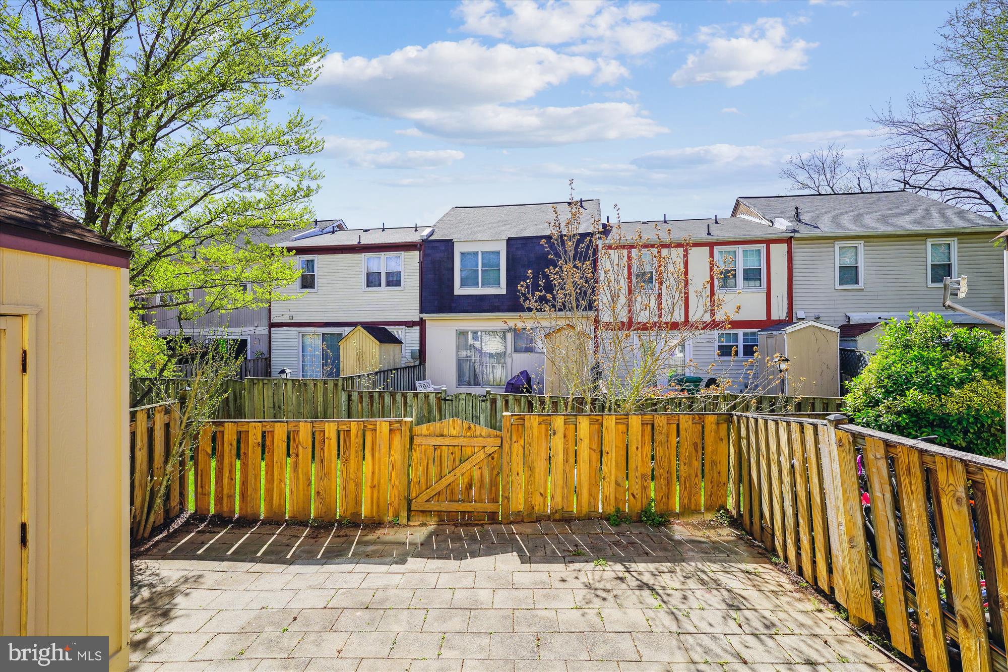 SHADY GROVE VILLAGE - Residential