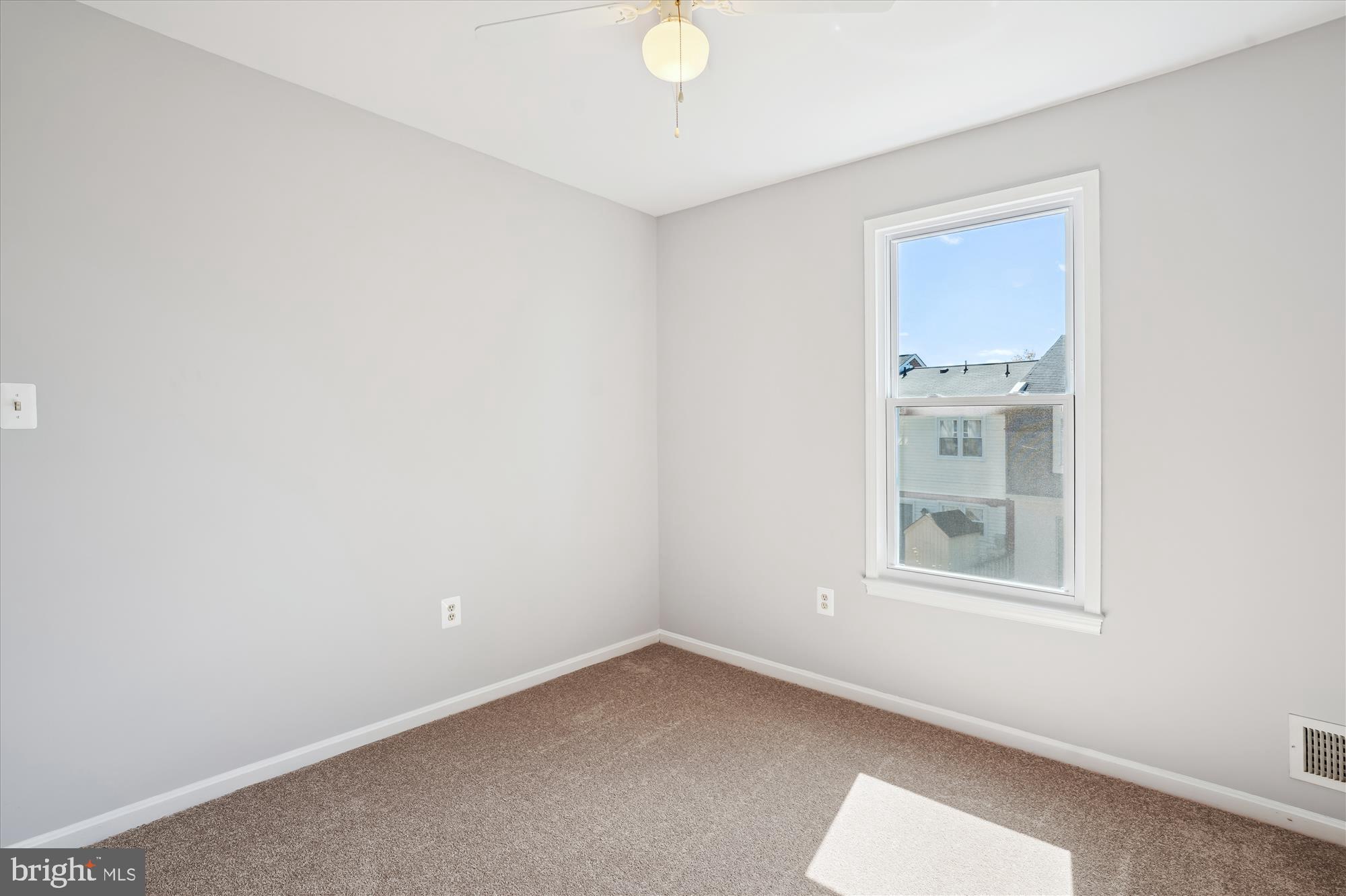 SHADY GROVE VILLAGE - Residential