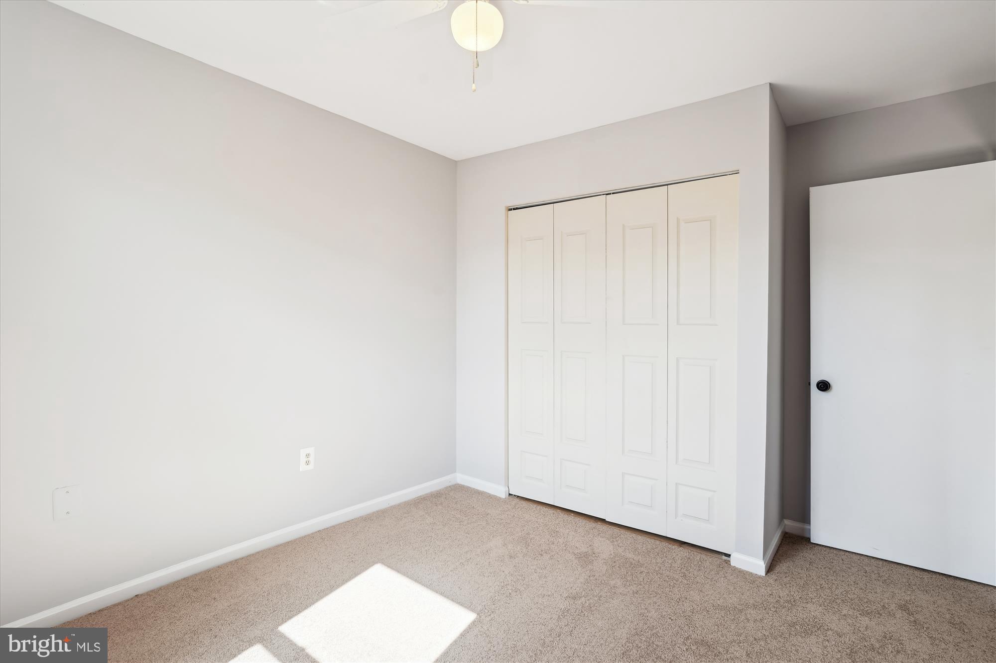 SHADY GROVE VILLAGE - Residential