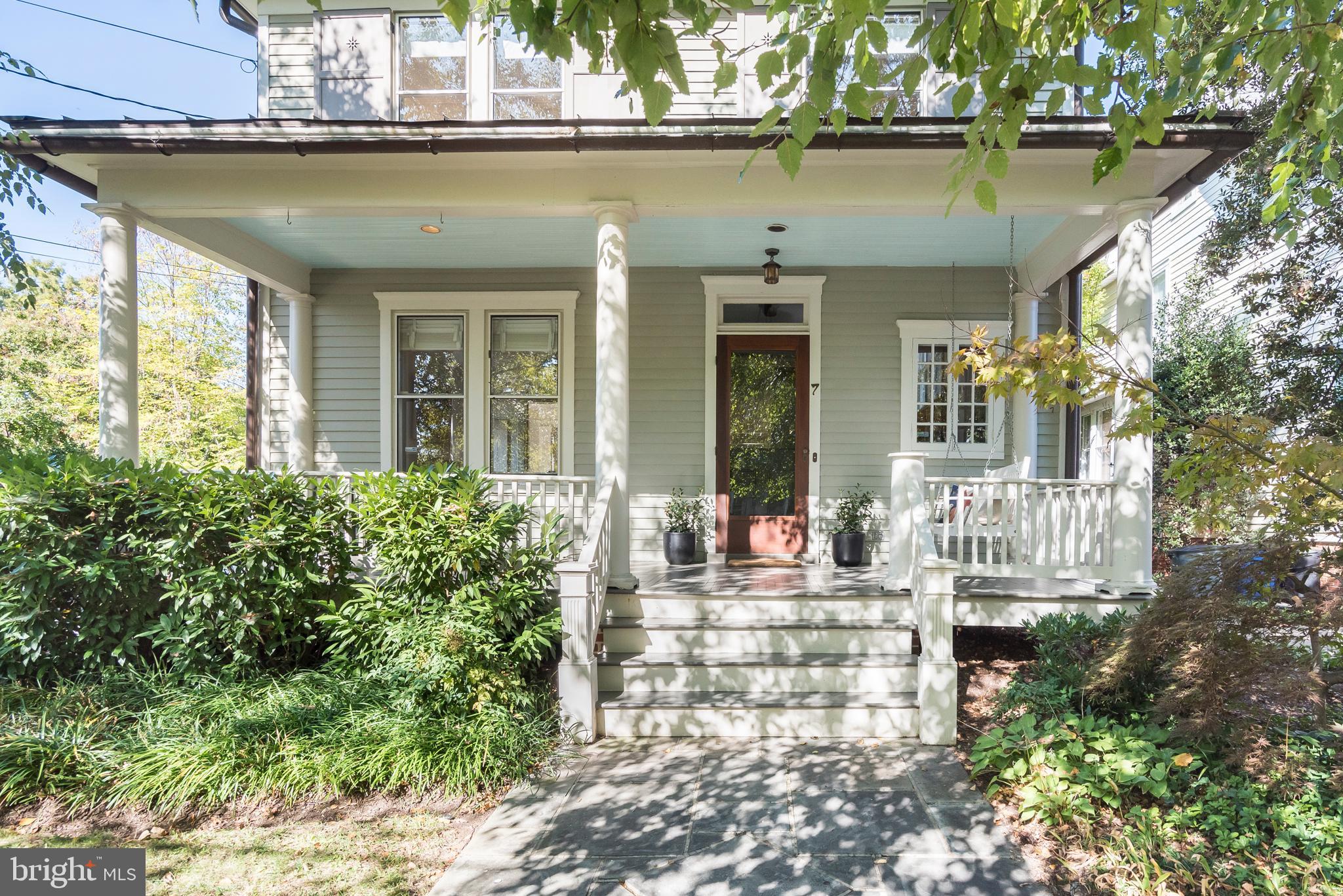 MURRAY HILL - Residential