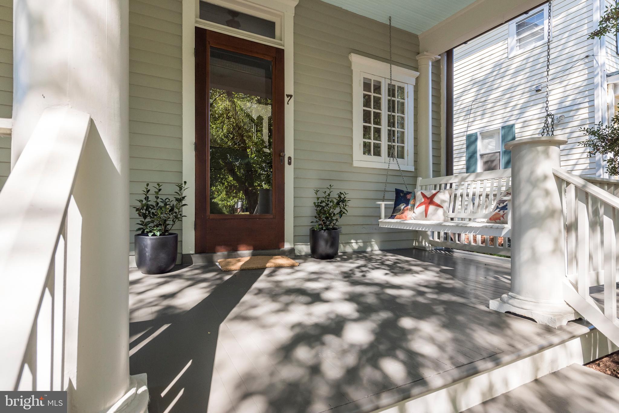 MURRAY HILL - Residential