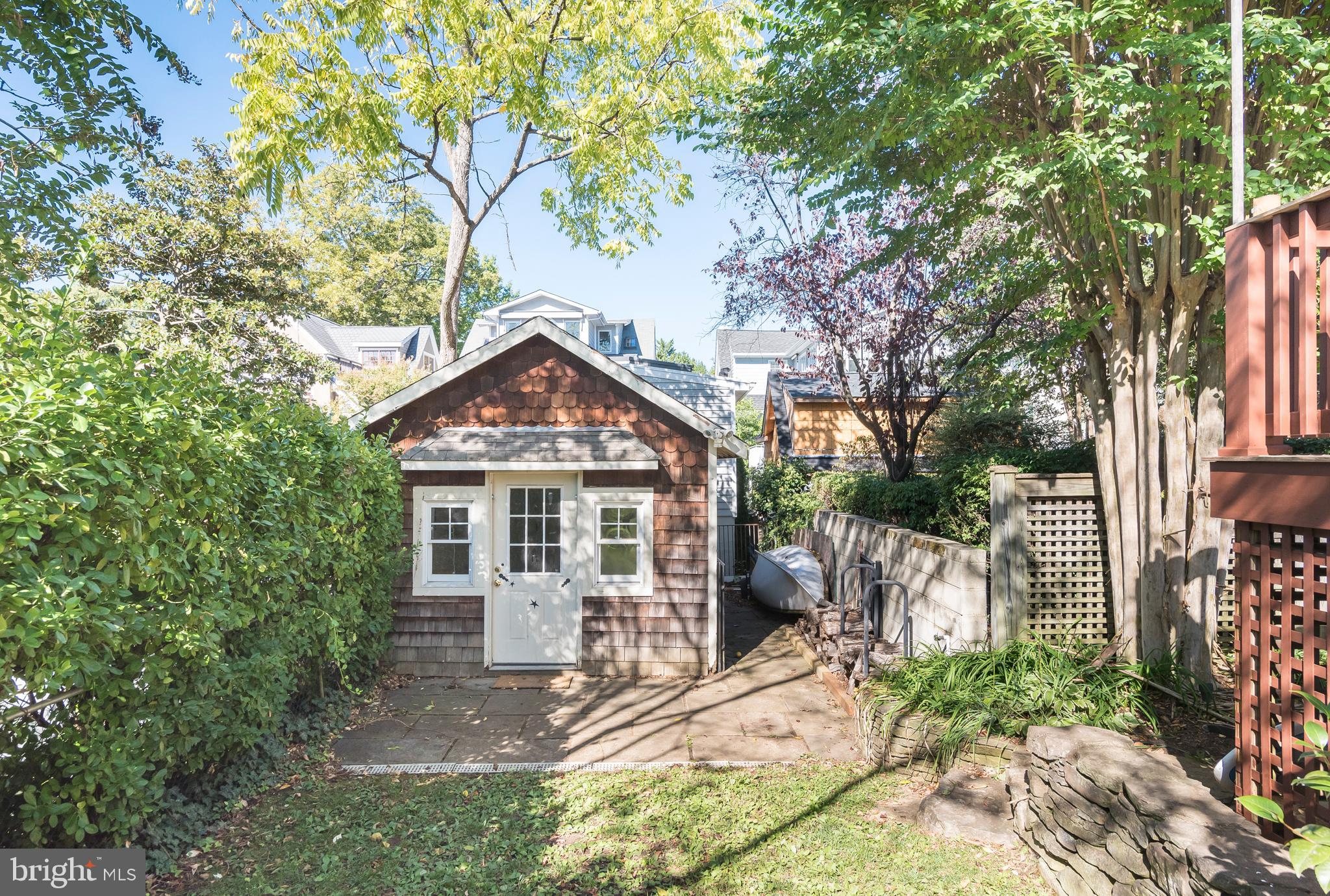 MURRAY HILL - Residential