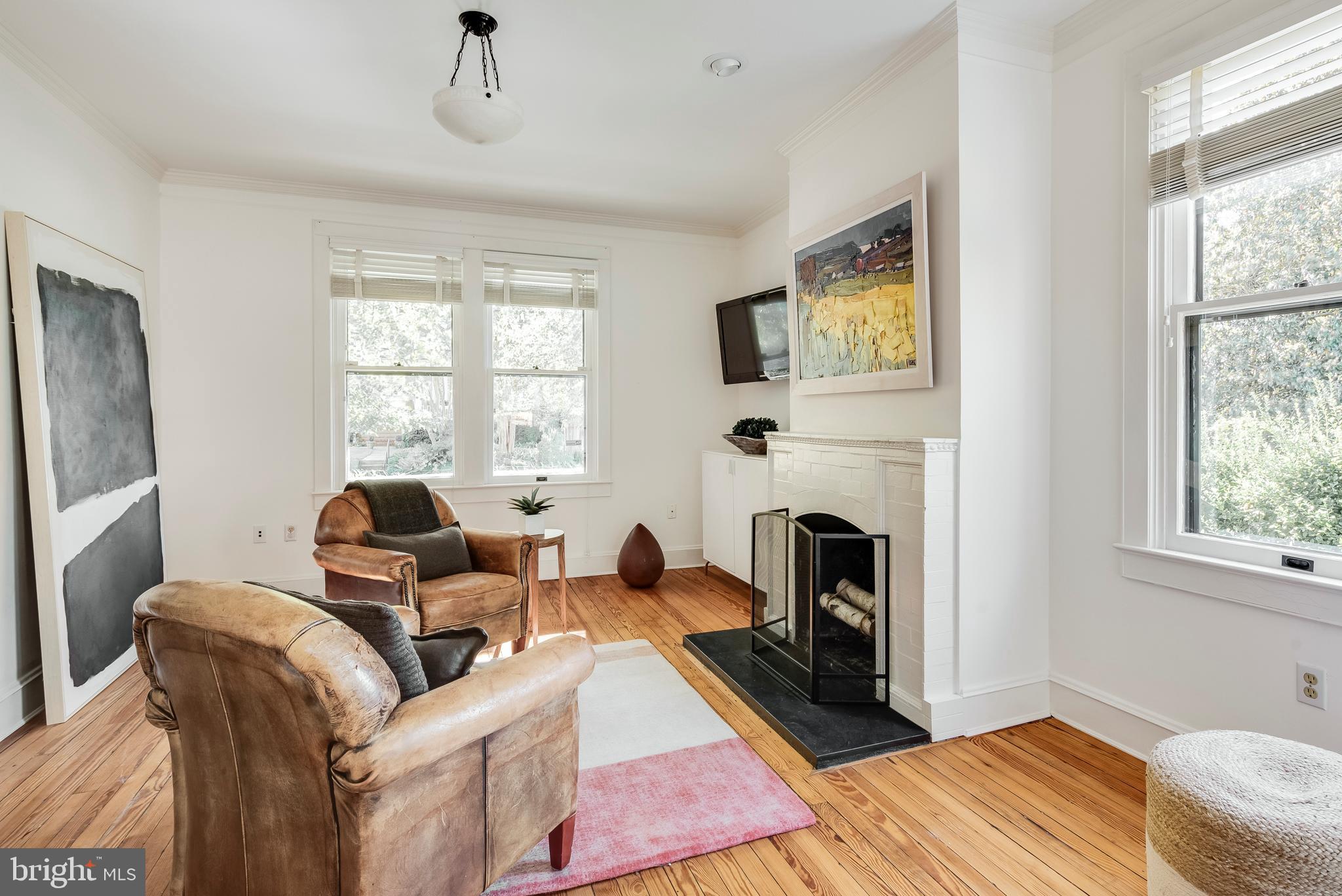 MURRAY HILL - Residential