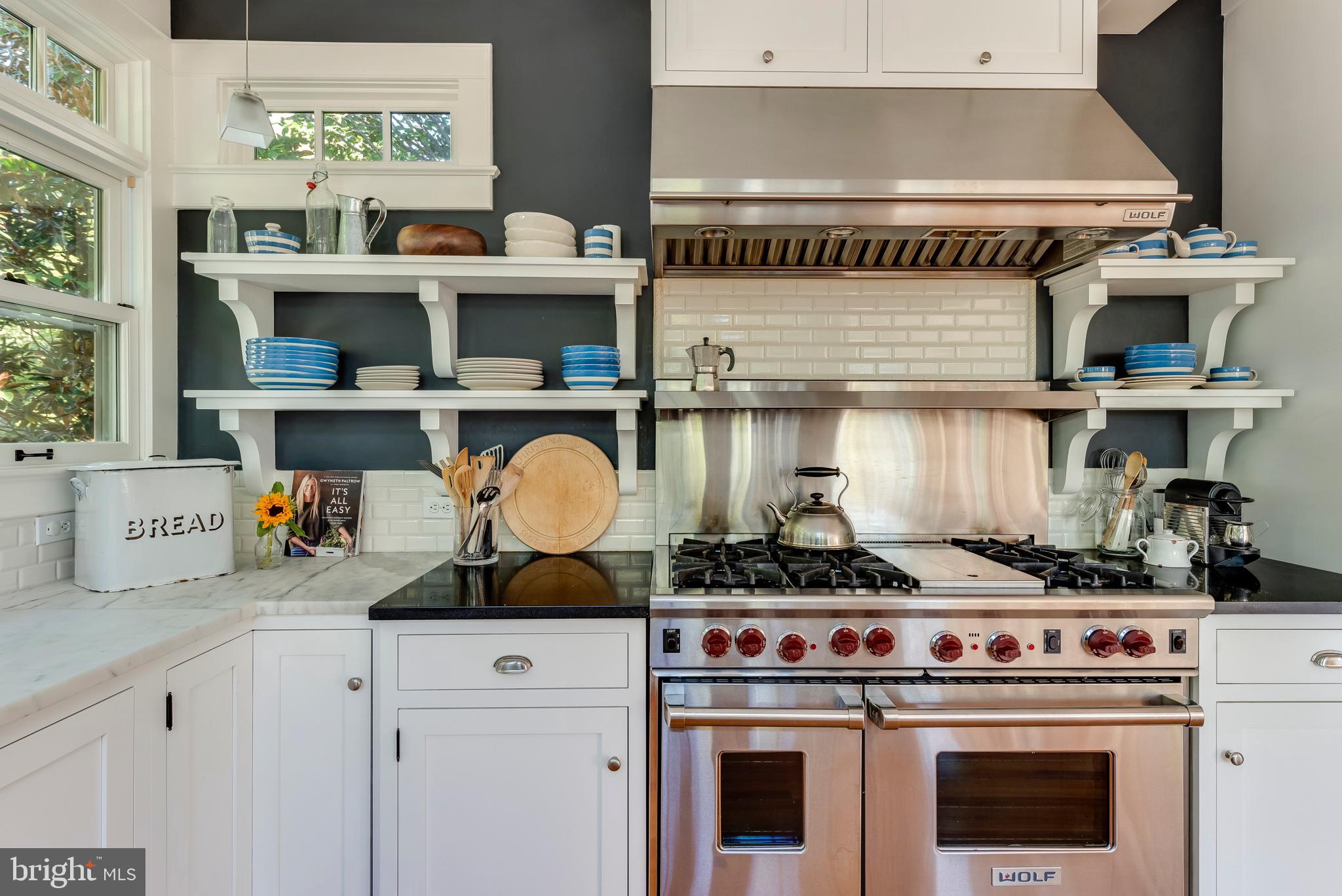 MURRAY HILL - Residential