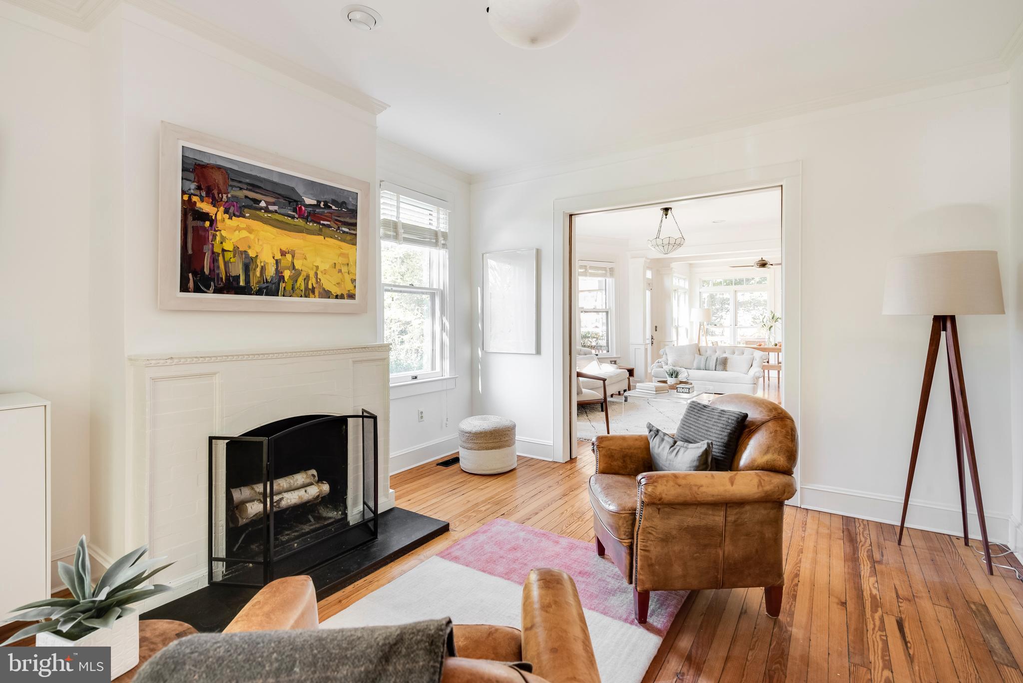 MURRAY HILL - Residential