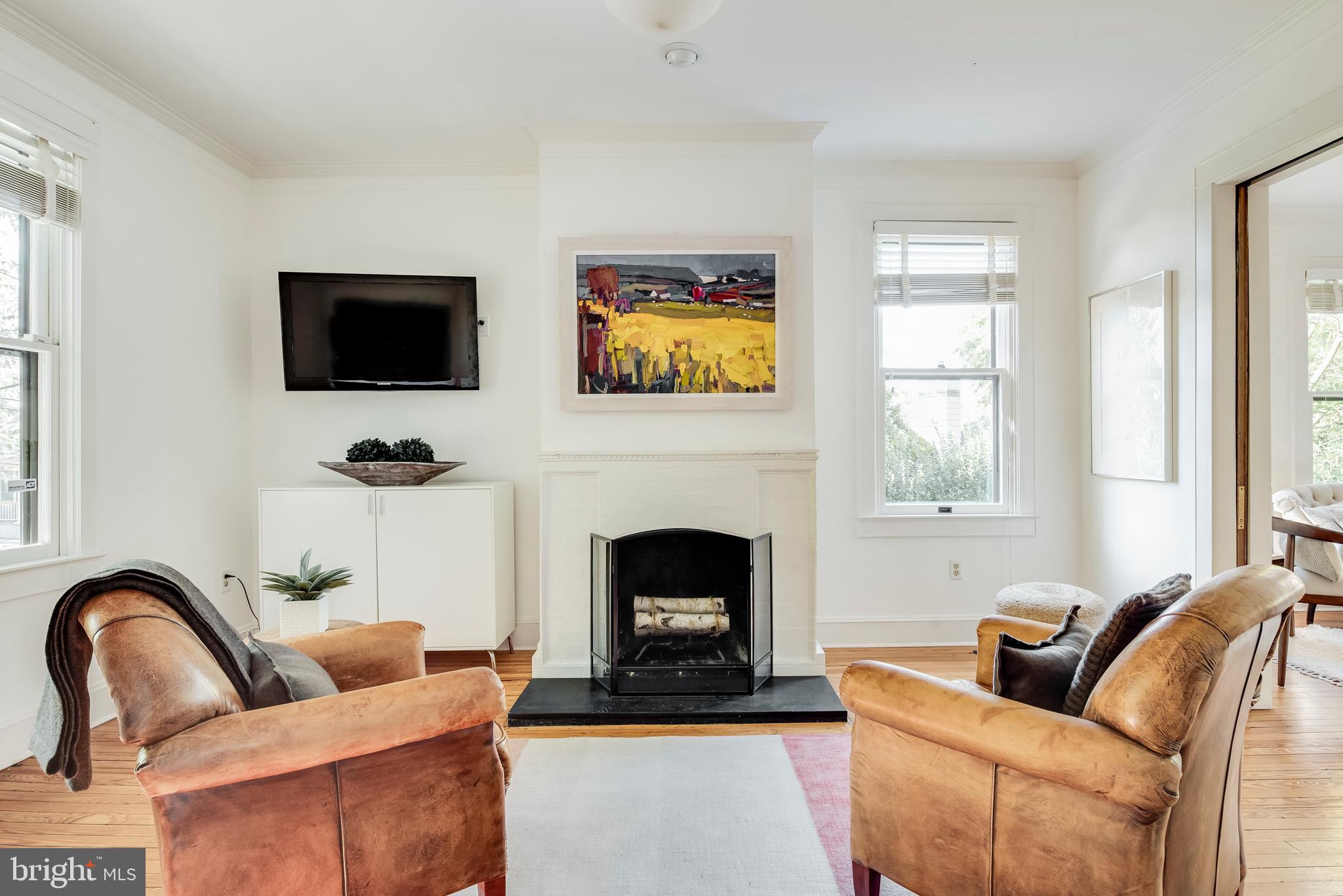 MURRAY HILL - Residential