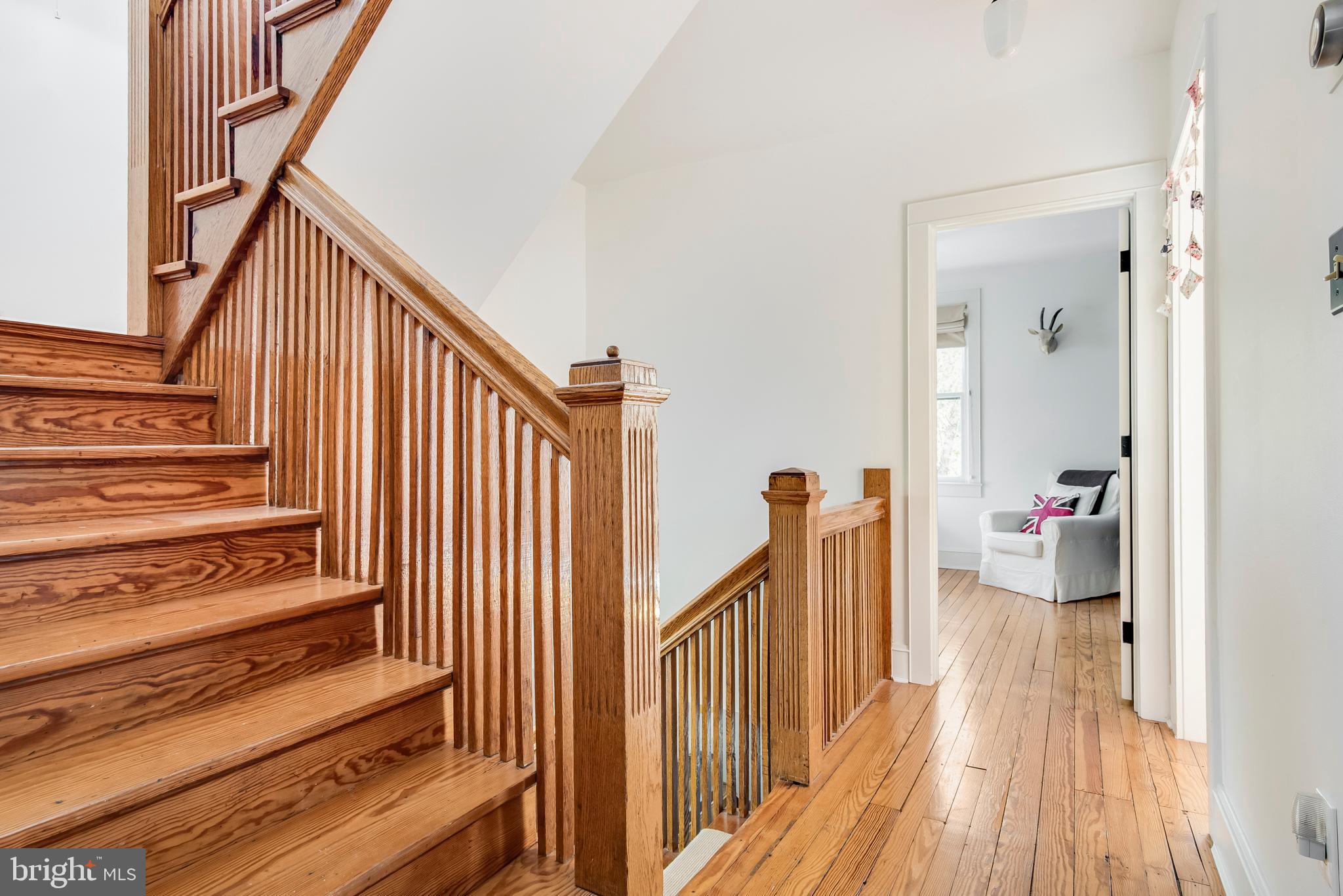 MURRAY HILL - Residential